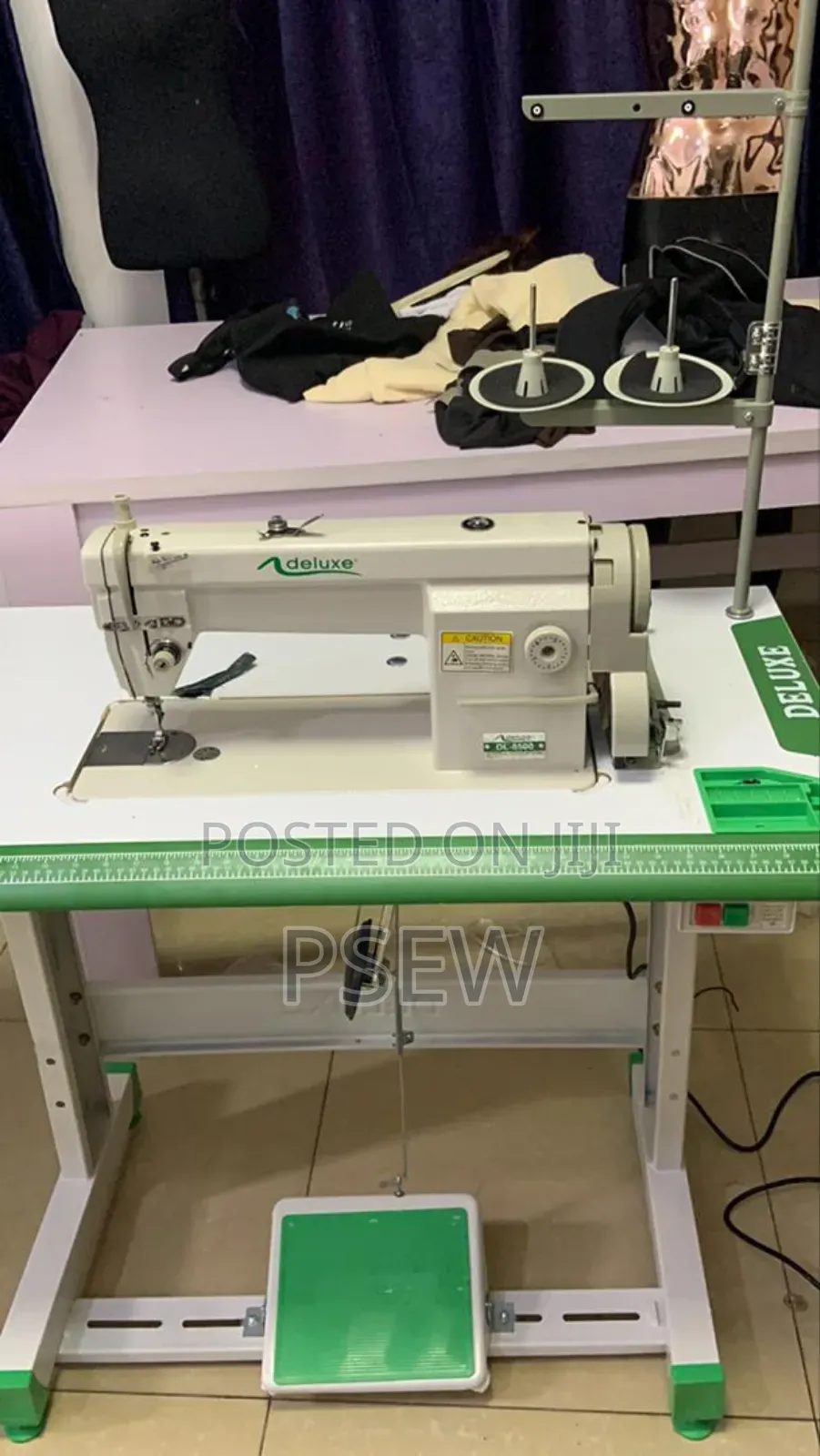 Deluxe 8500 Industrial Straight Sewing Machine