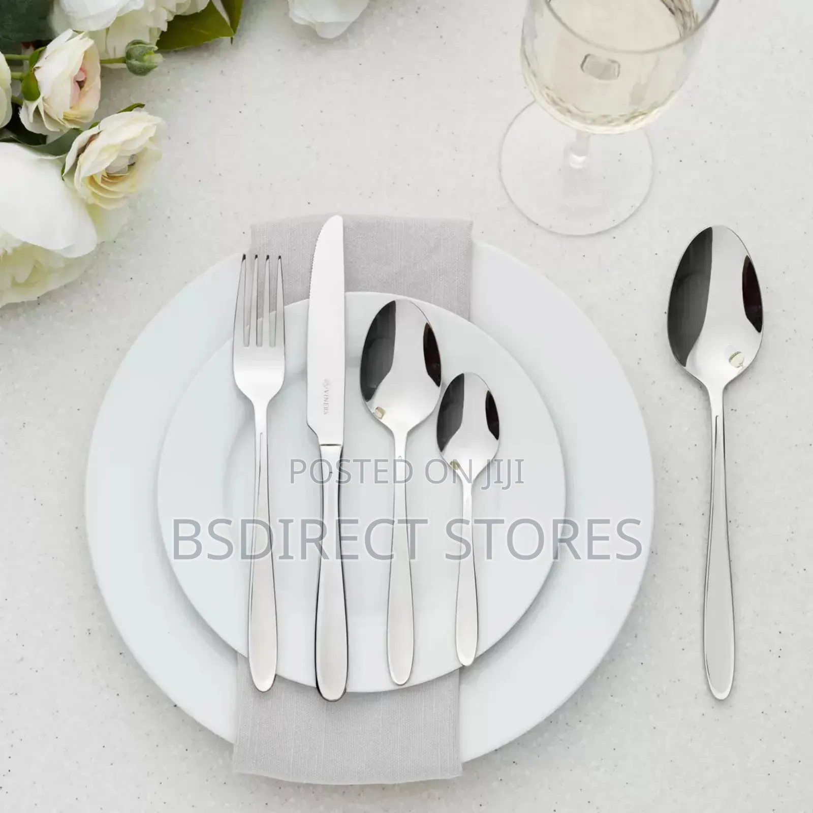 Viners Elegance Cutlery 34 Piece /8 Place Settings Giftbox