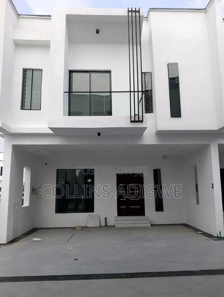 4bdrm Duplex in Royal Pine Estate for sale