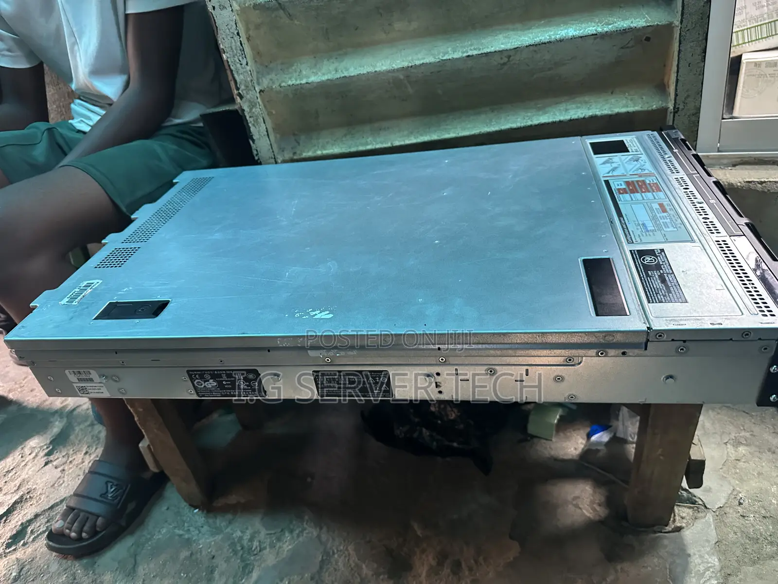 Server Dell PowerEdge R830 256GB Intel Xeon HDD 4T
