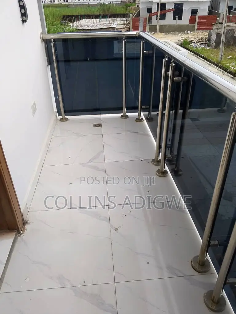 4bdrm Duplex in Orchid Road. Lekki, Chevron for sale