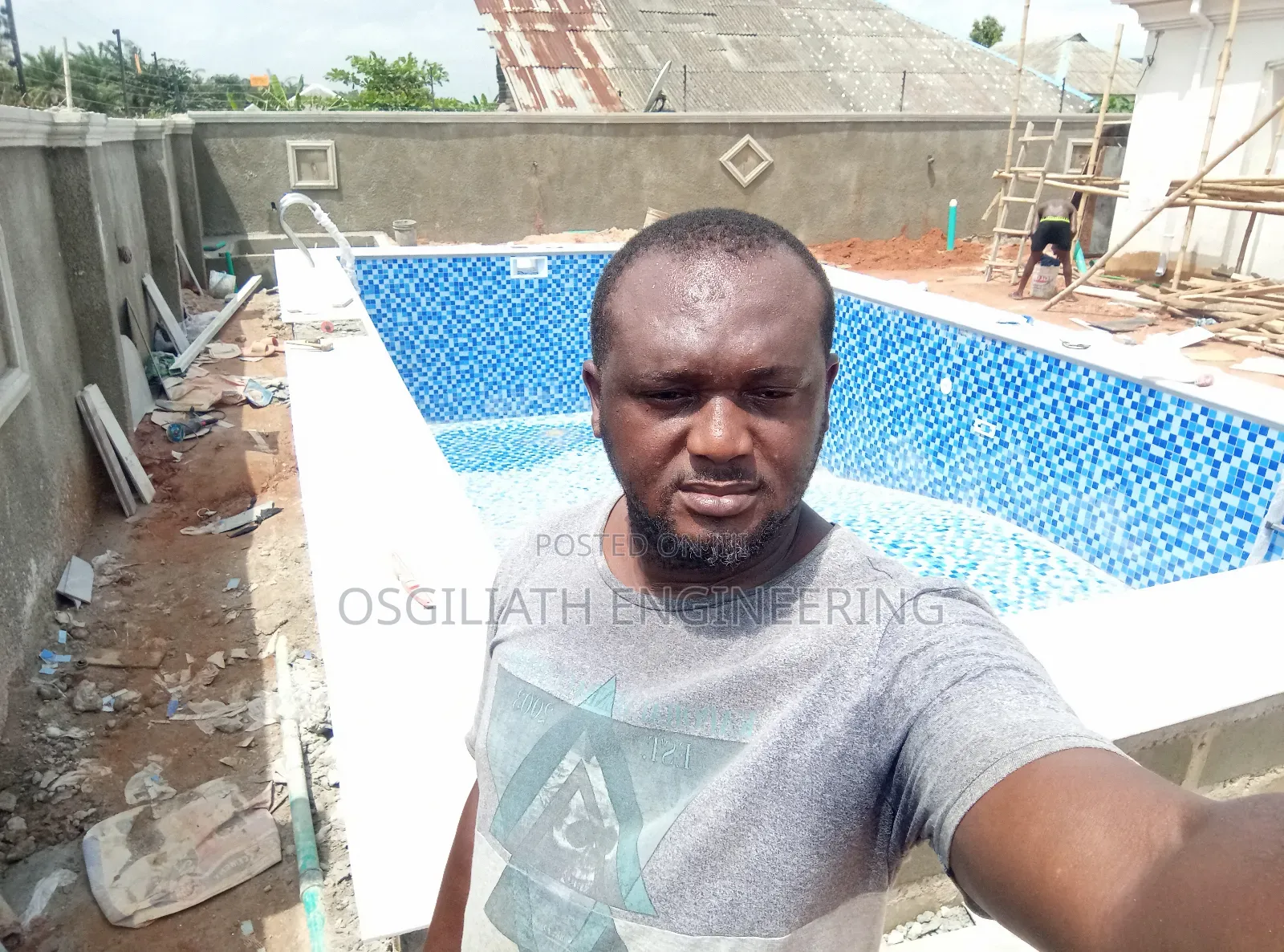 Hotel Pool