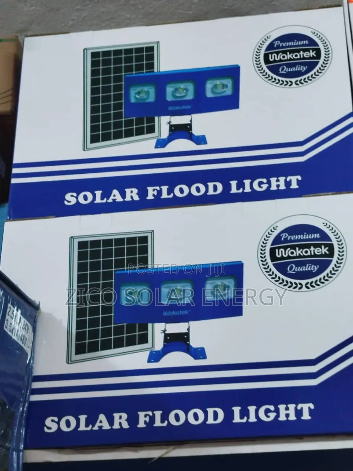 Wakatek 300watts Solar Flood Light