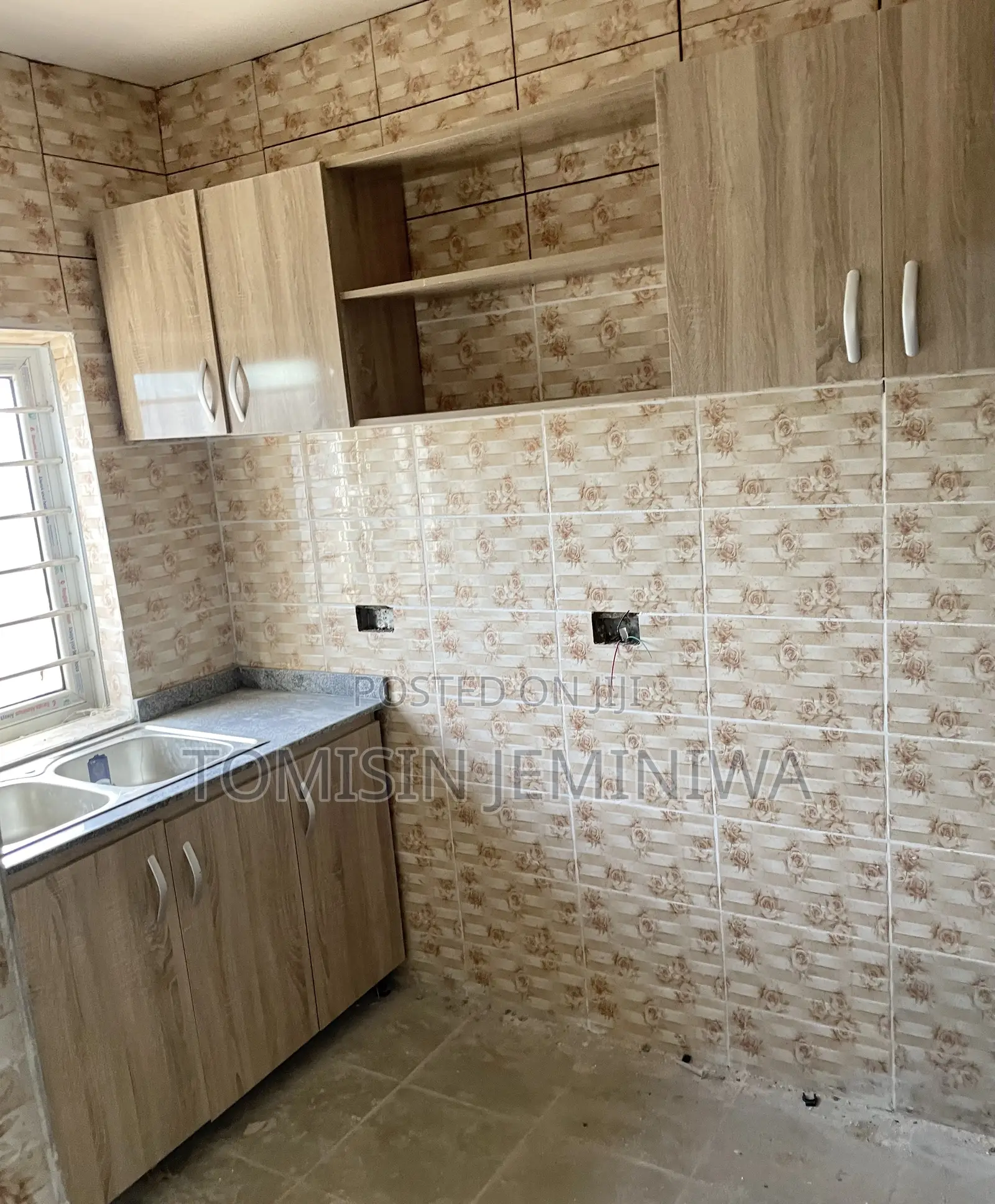 Furnished 3bdrm Block of Flats in Pacfic Estate, Kubwa for sale