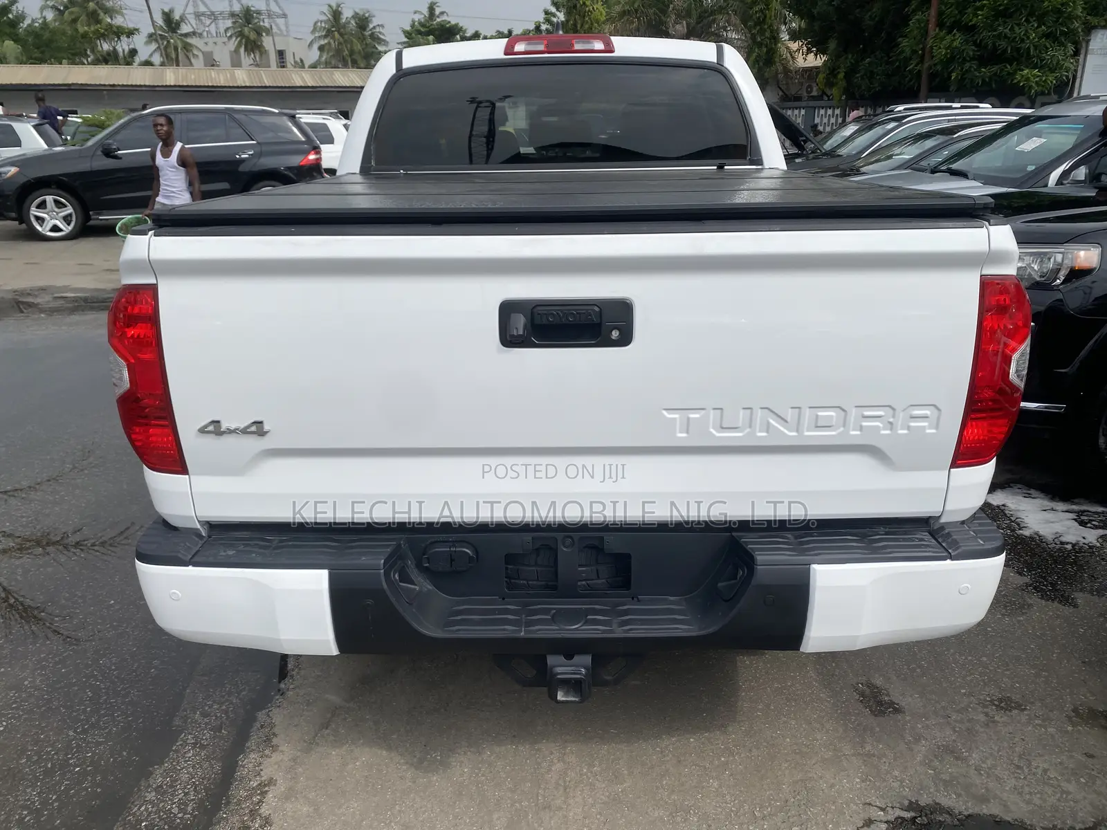 Toyota Tundra 2020 White