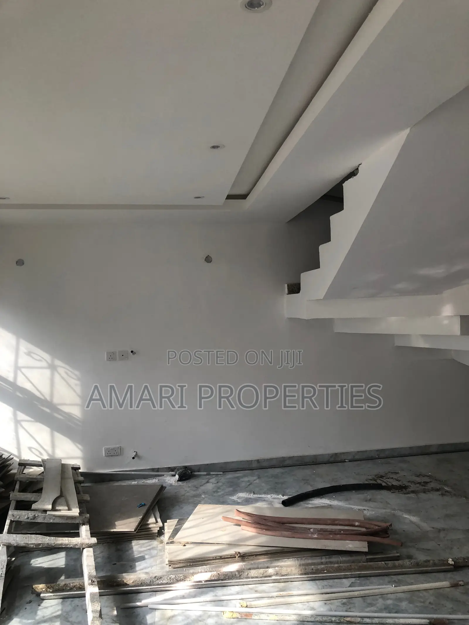 3bdrm Duplex in Fara Park, Ajah for rent