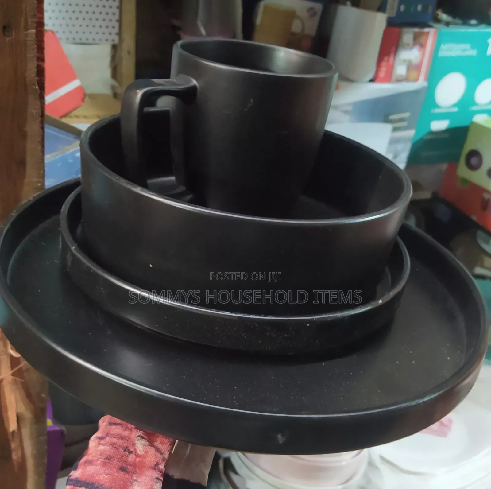 16pcs Bigger Size Stoneware Black Dinner Set