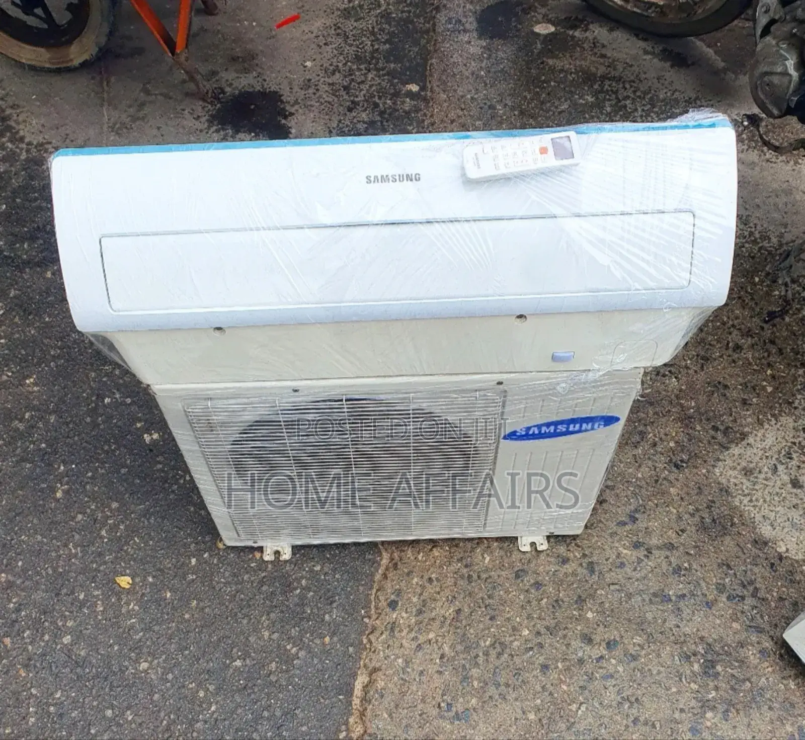 White Samsung 1.5hp 1hp Air Conditioner (Pay on Delivery)