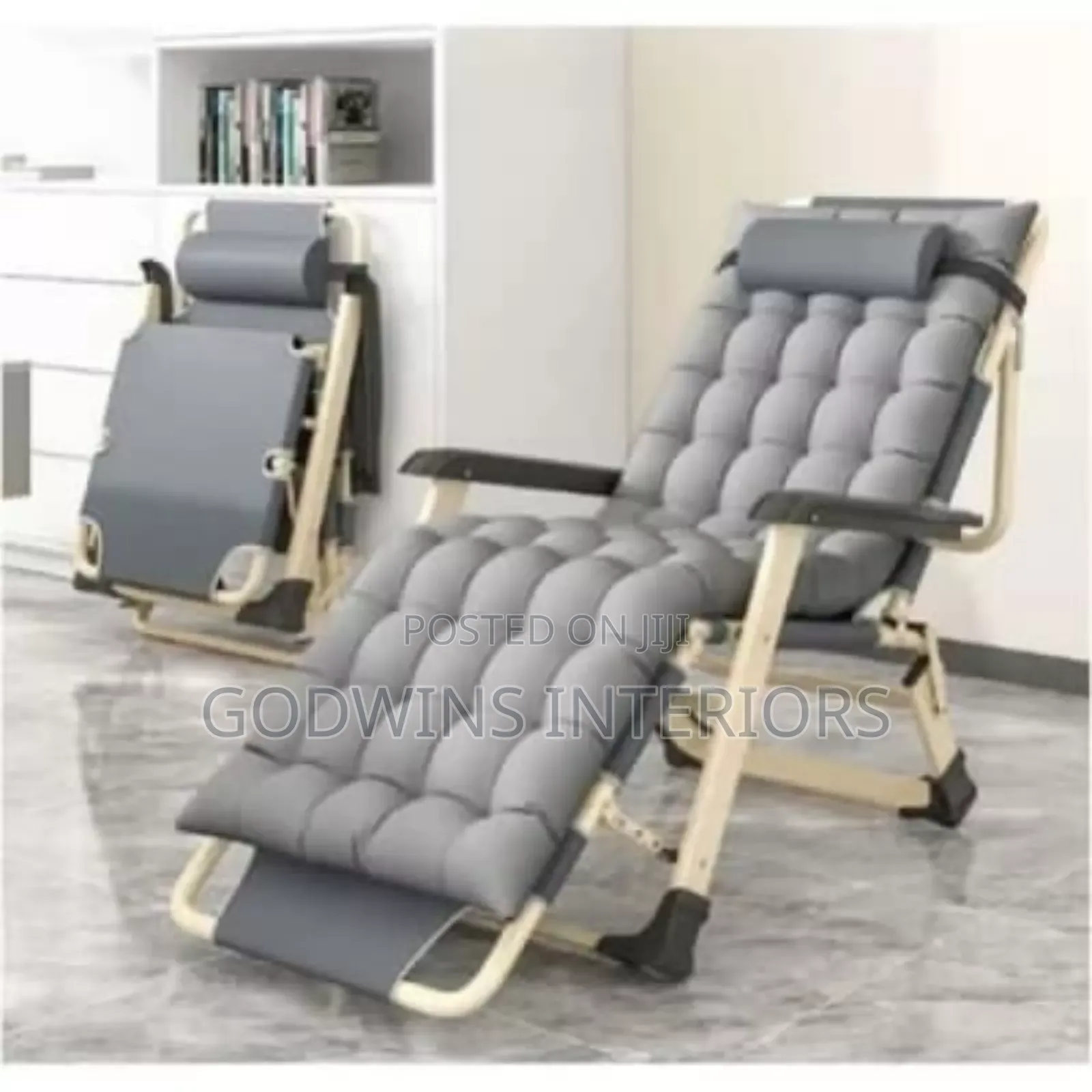 Adjustable Outdoor Relaxing Chair With Cushion