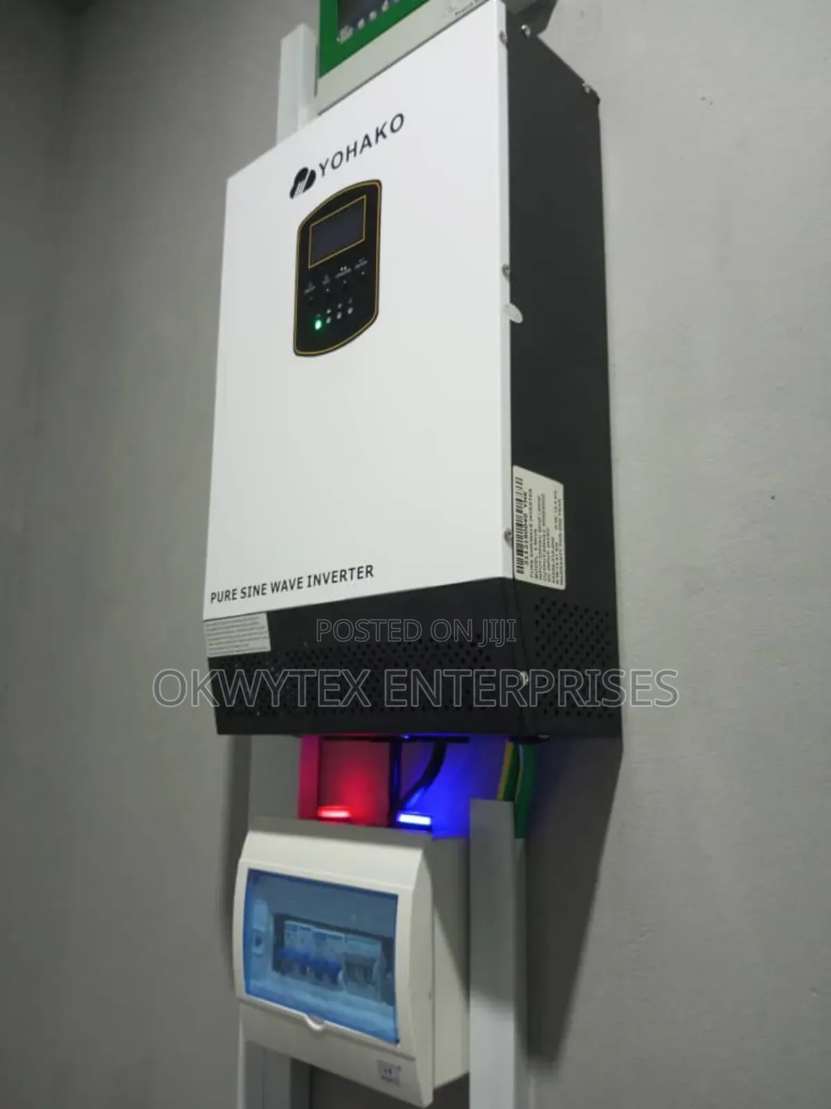 2.5kva 24v Yohako Inverter Pure Sine Wave