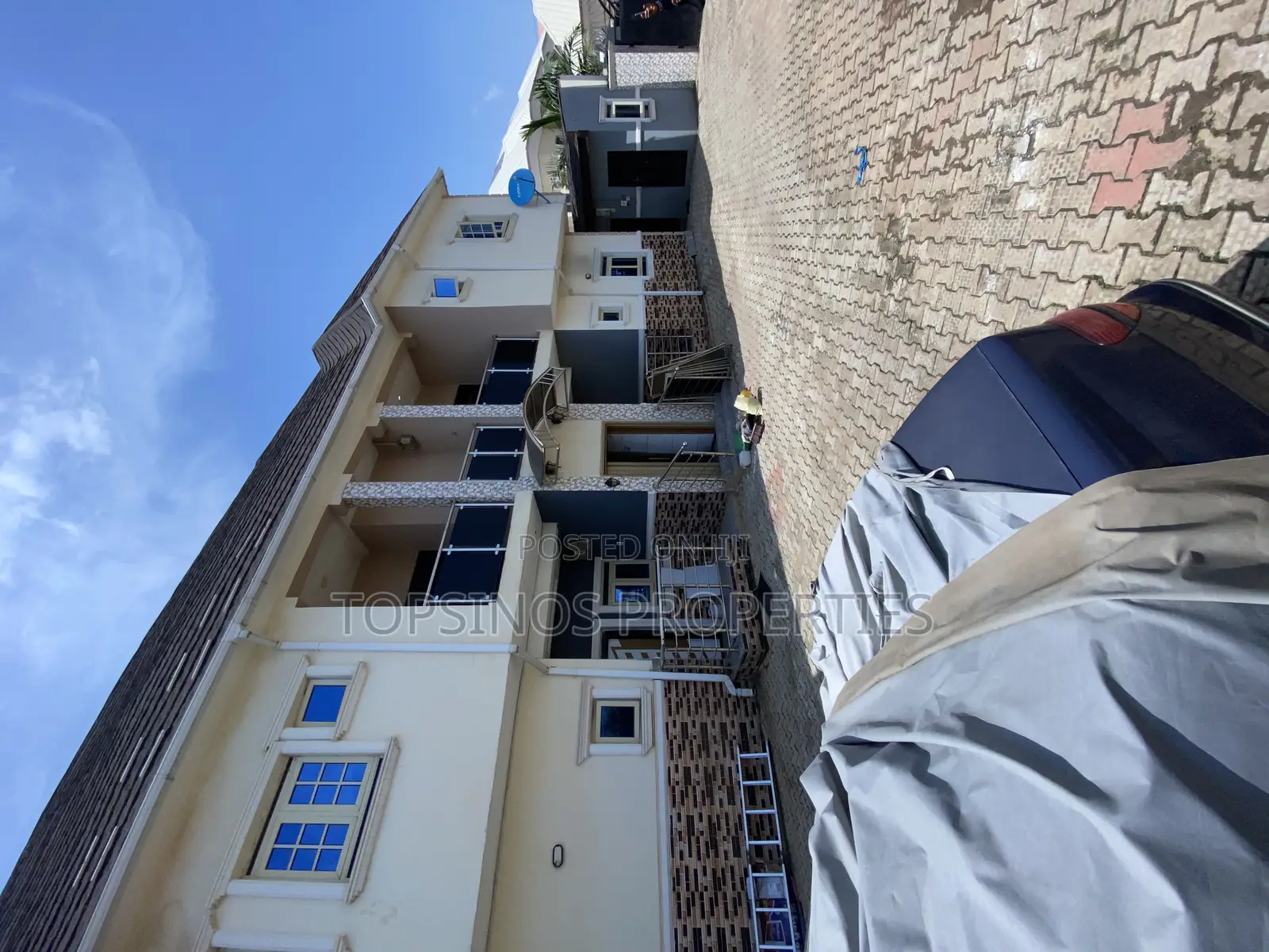 2bdrm Block of Flats in Dawaki for rent