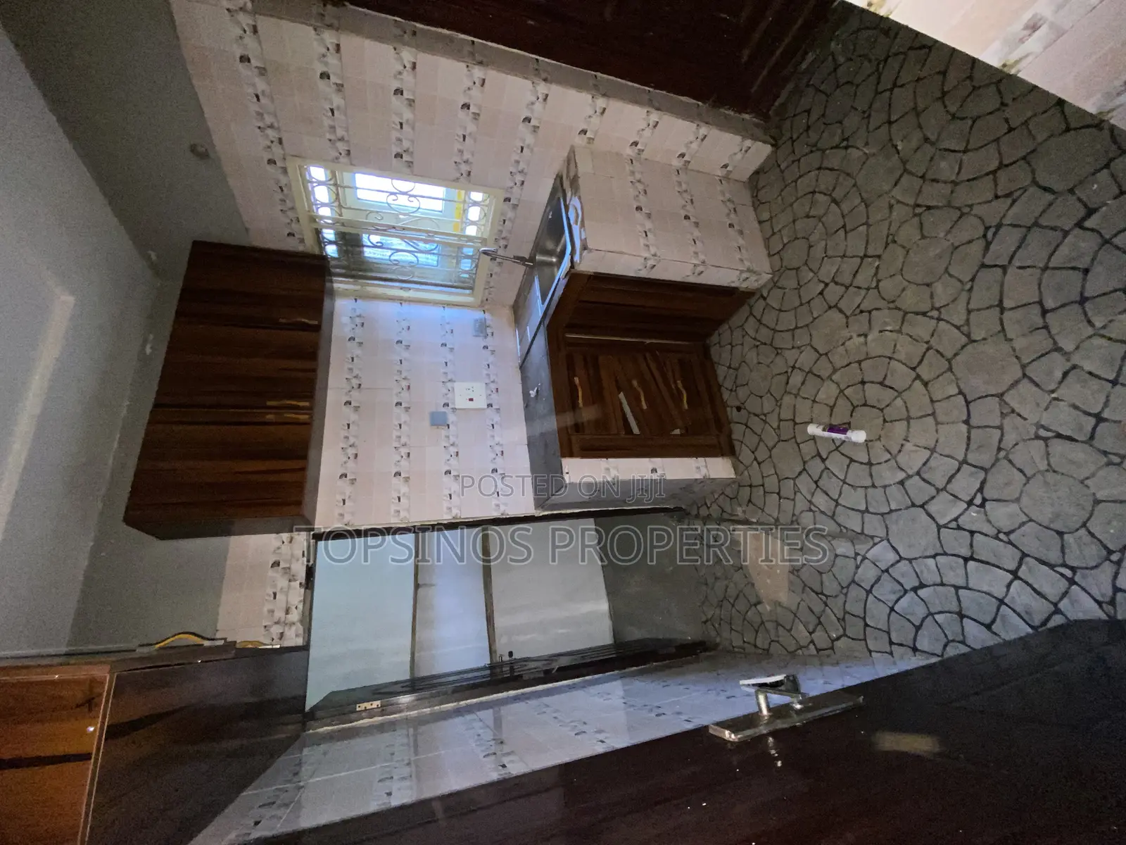2bdrm Block of Flats in Dawaki for rent