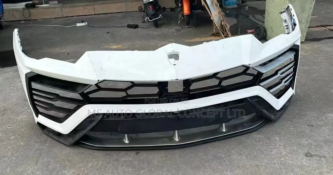 Lamborghini Urus Front Bumper