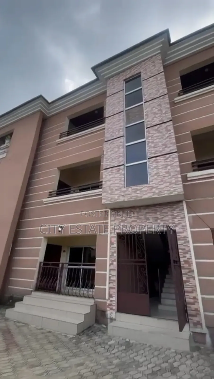 Furnished 12bdrm Block of Flats in Psychiatric Road, Port-Harcourt