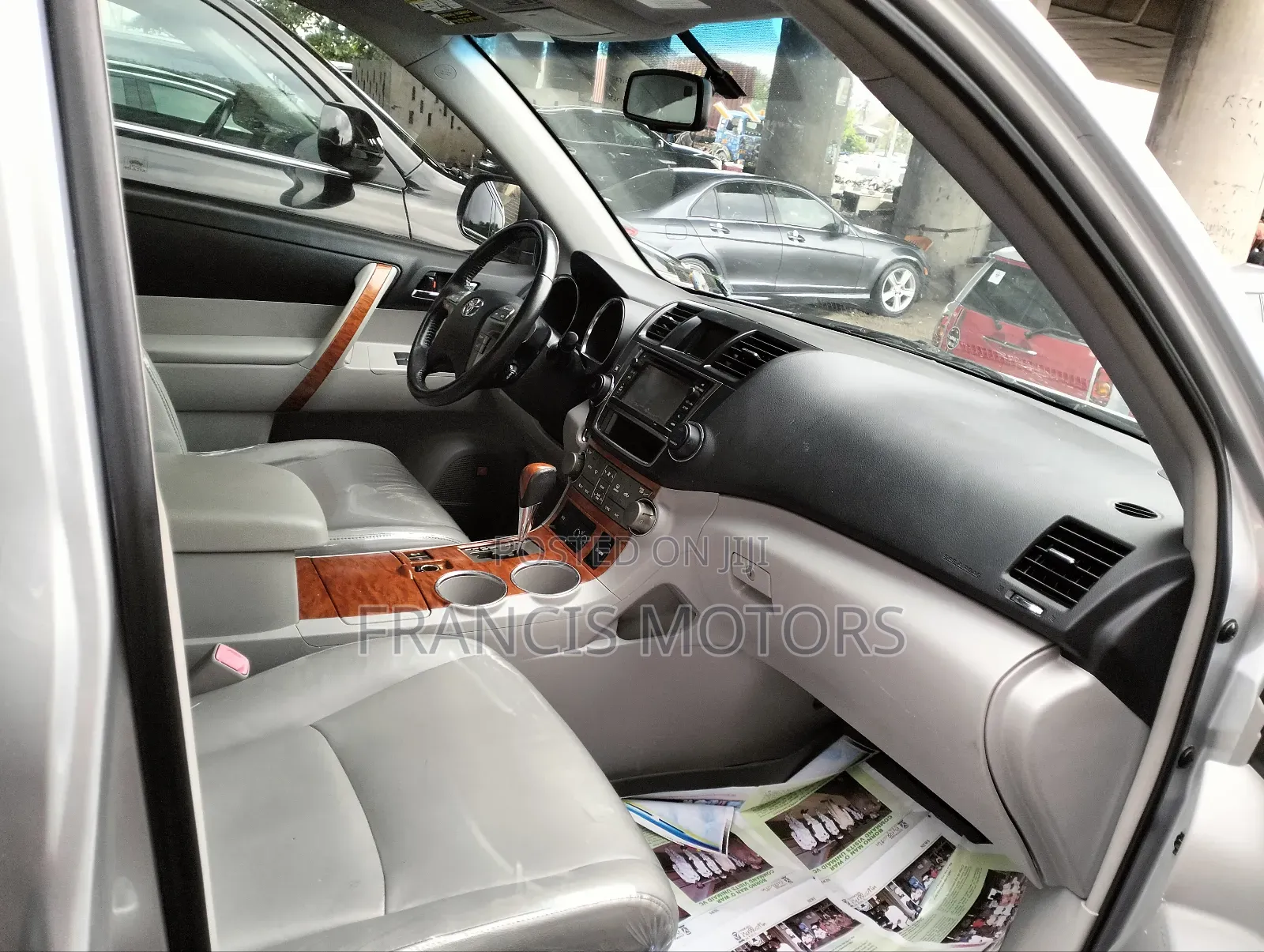 Toyota Highlander Limited 3.5l 4WD 2013 Silver