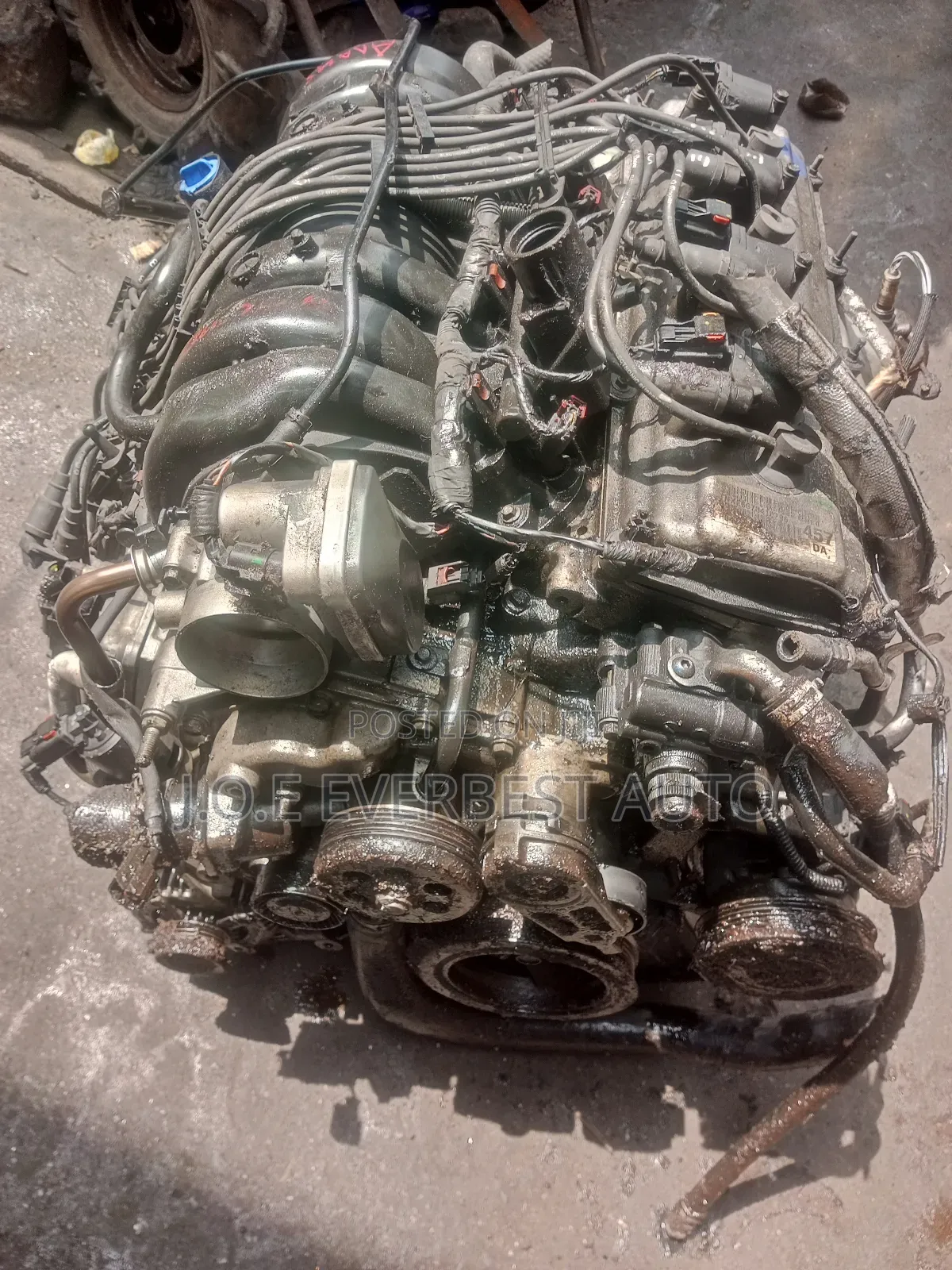 Dodge Charger 5.7L
