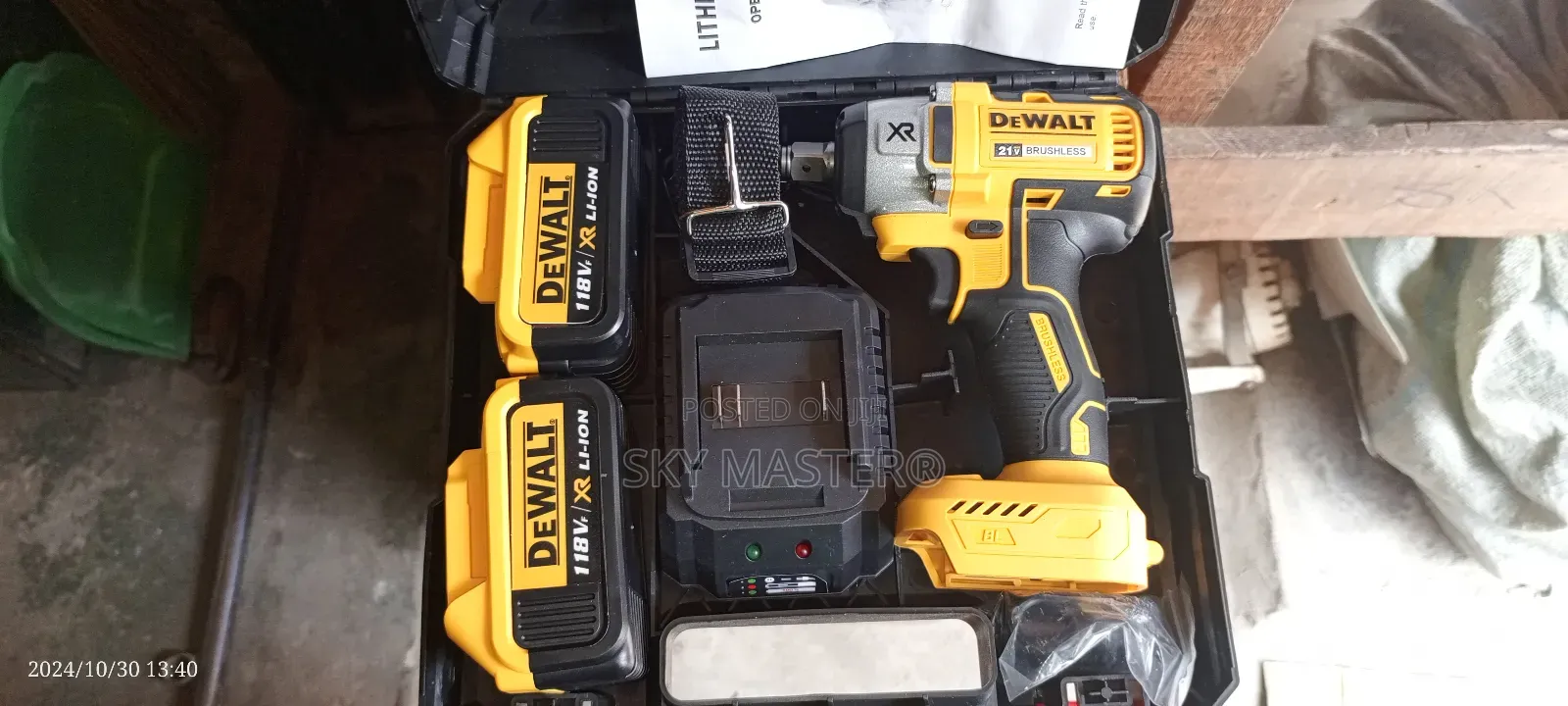 Dewalt Cordless Impact Wrench