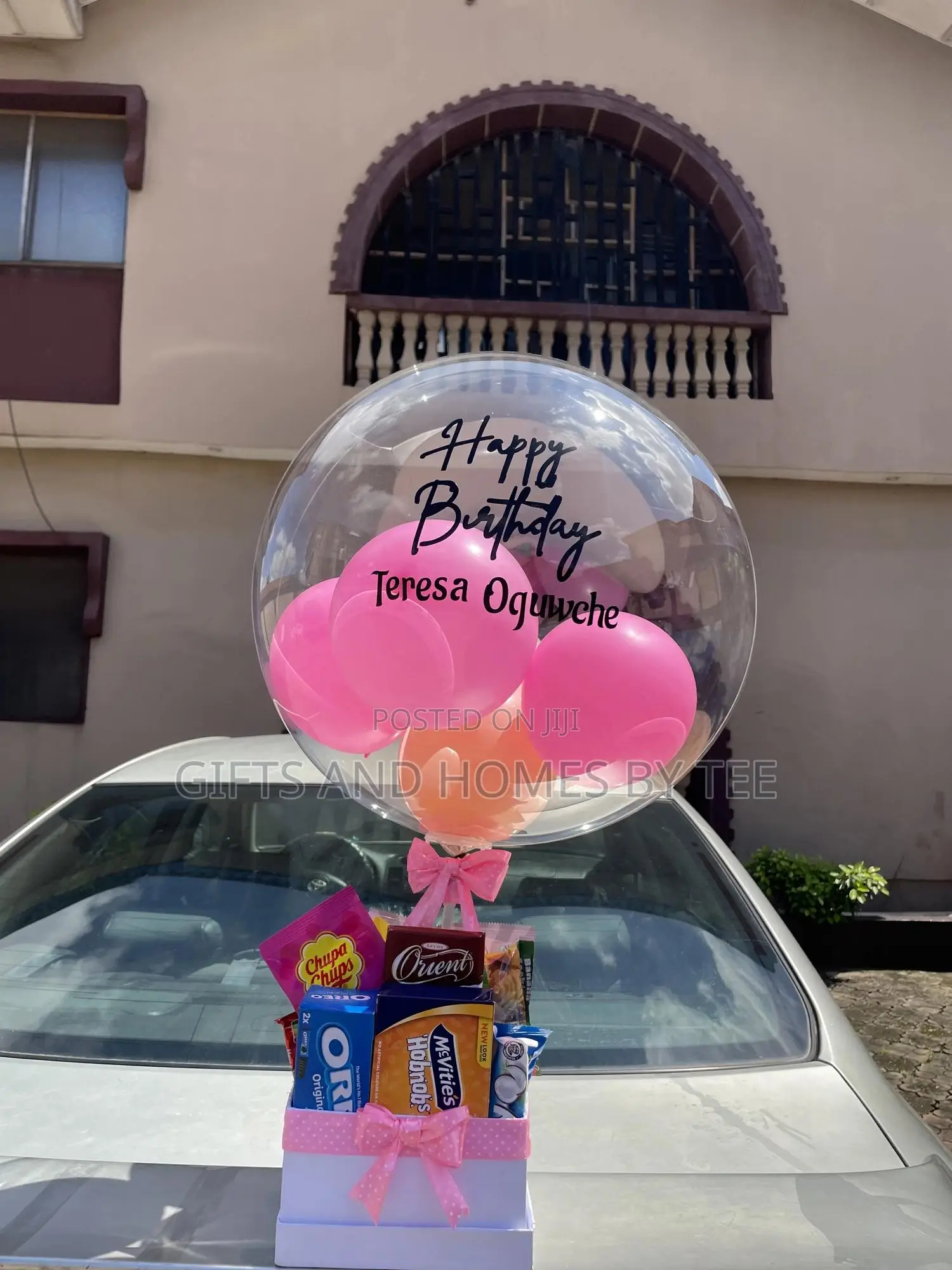 Very Beautiful Balloon Treats Box