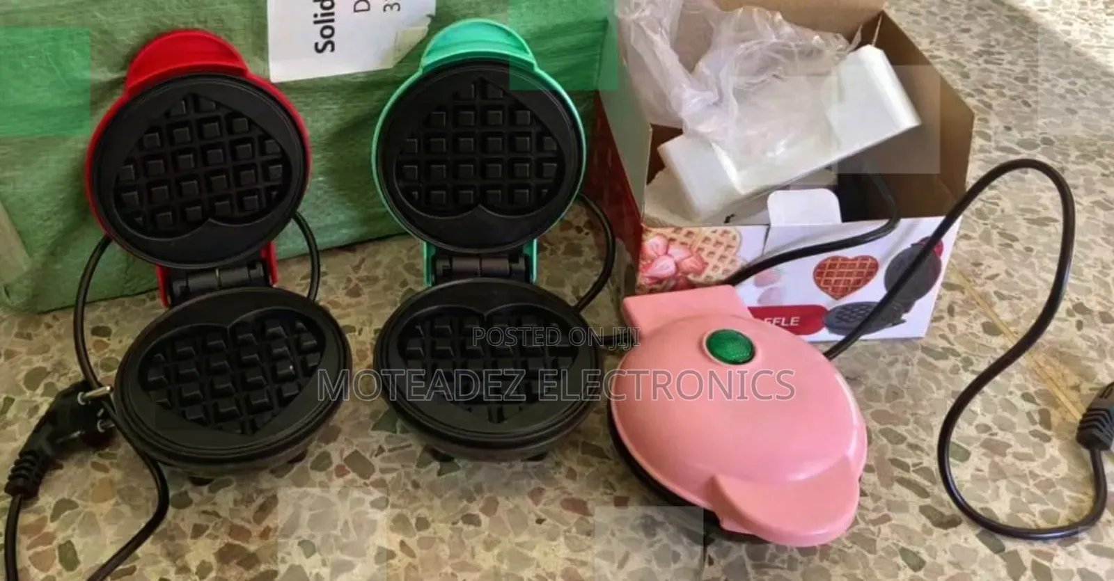 Portable Electric Non Stick High Quality Waffle Maker