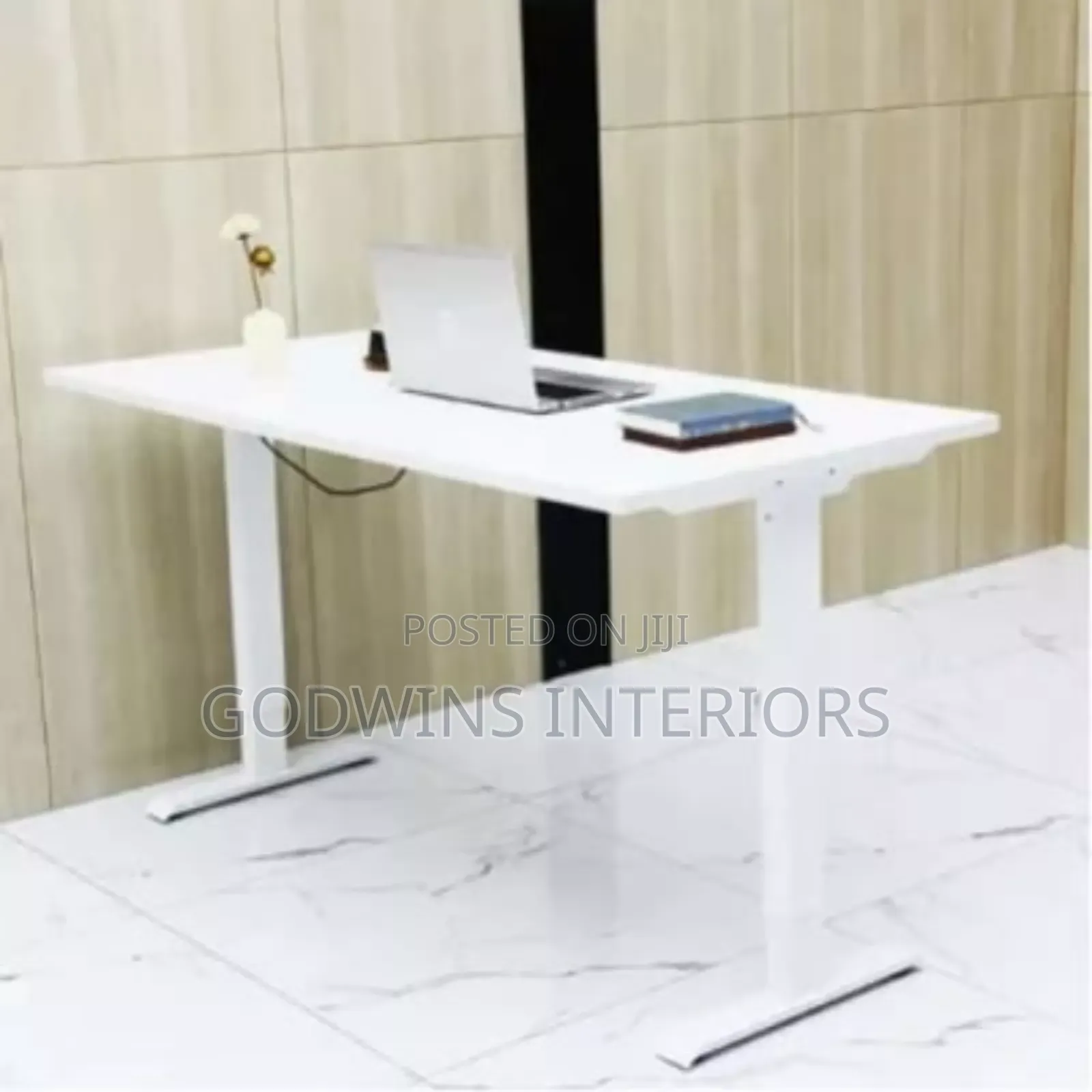 Adjustable Height Desk - 1.4 Meters