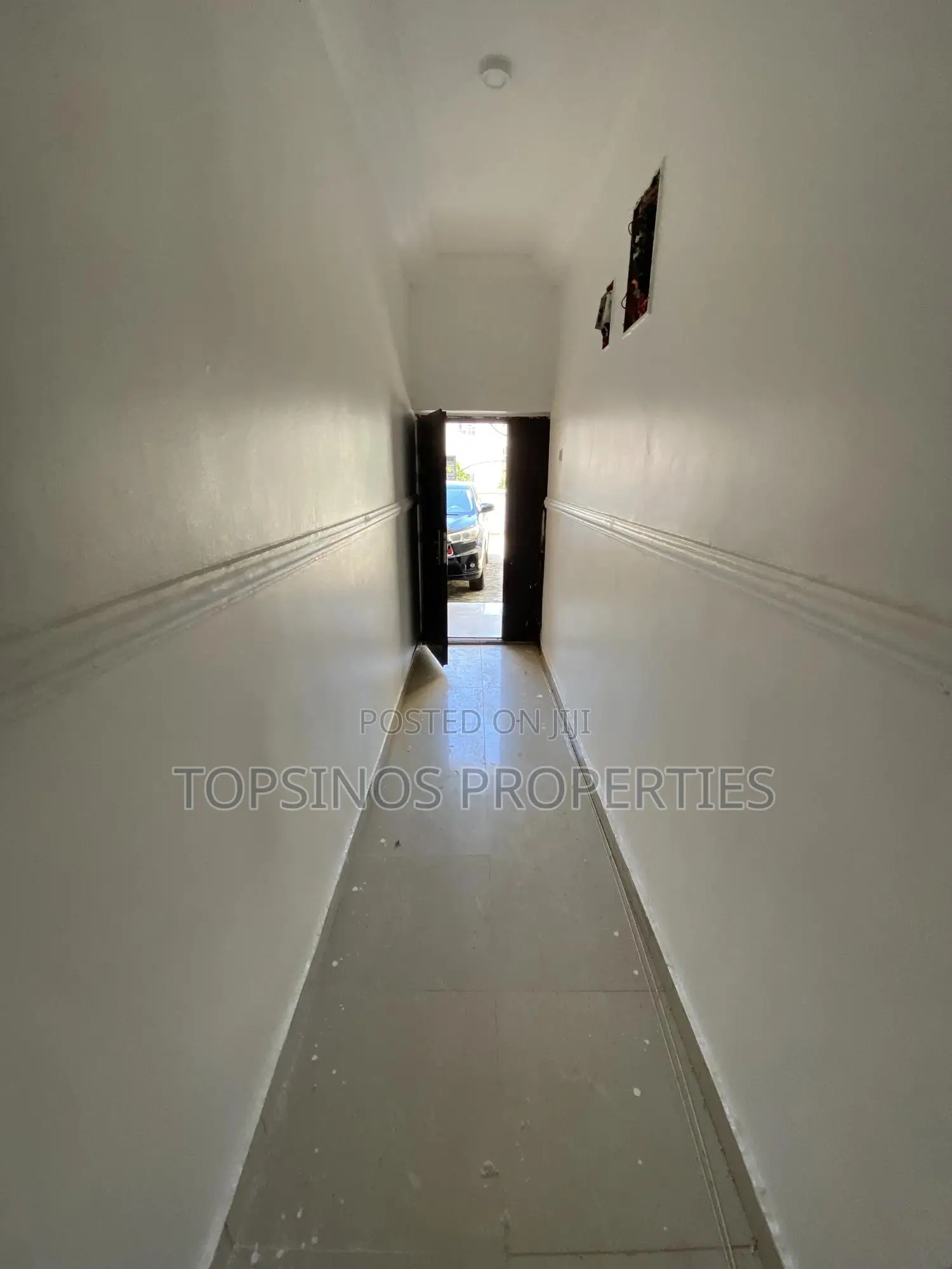 2bdrm Block of Flats in Dawaki for rent