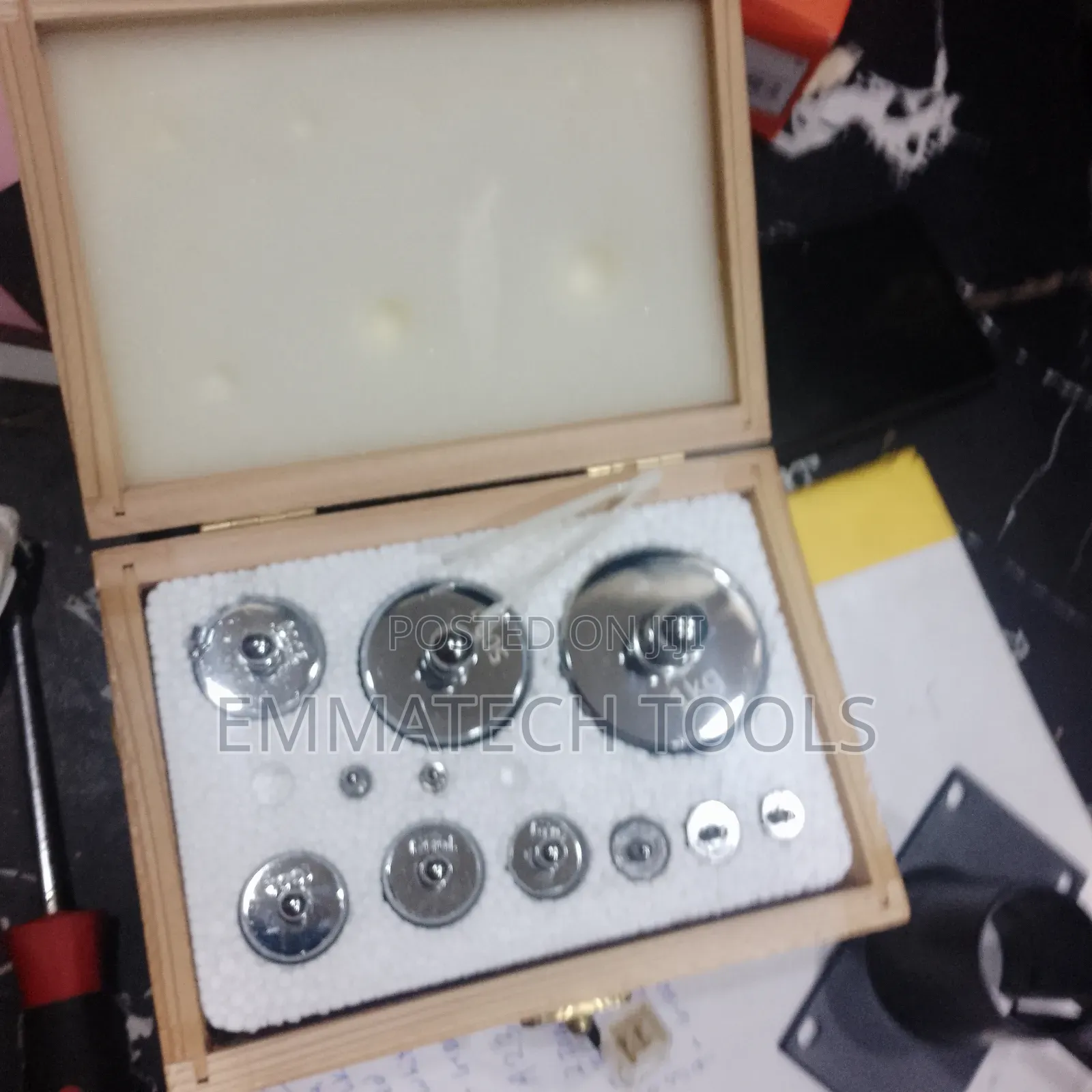 Set of Weight Tester