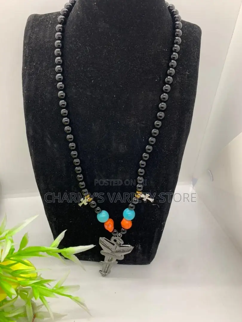 Quality Traditional Hand Crafted Necklace With Cross Locket