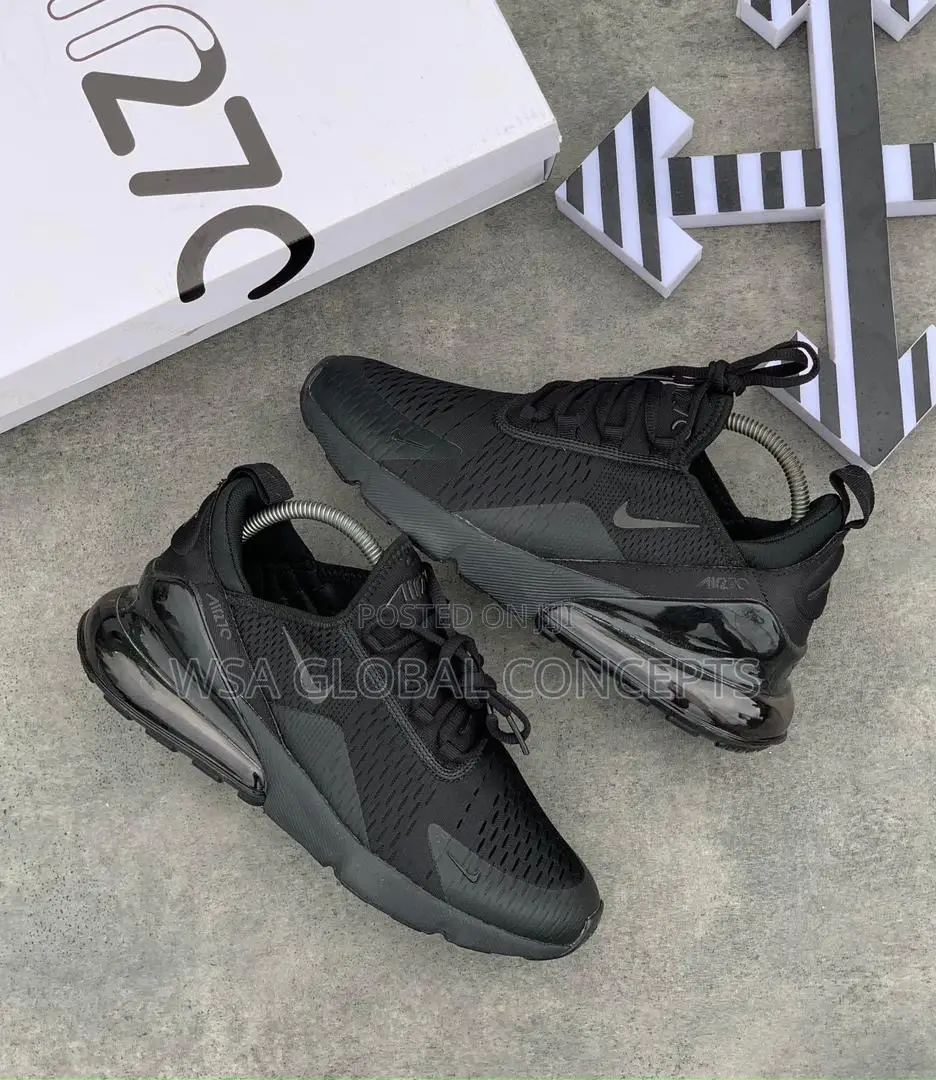 Nike Airmax 270 Triple Black Sneakers