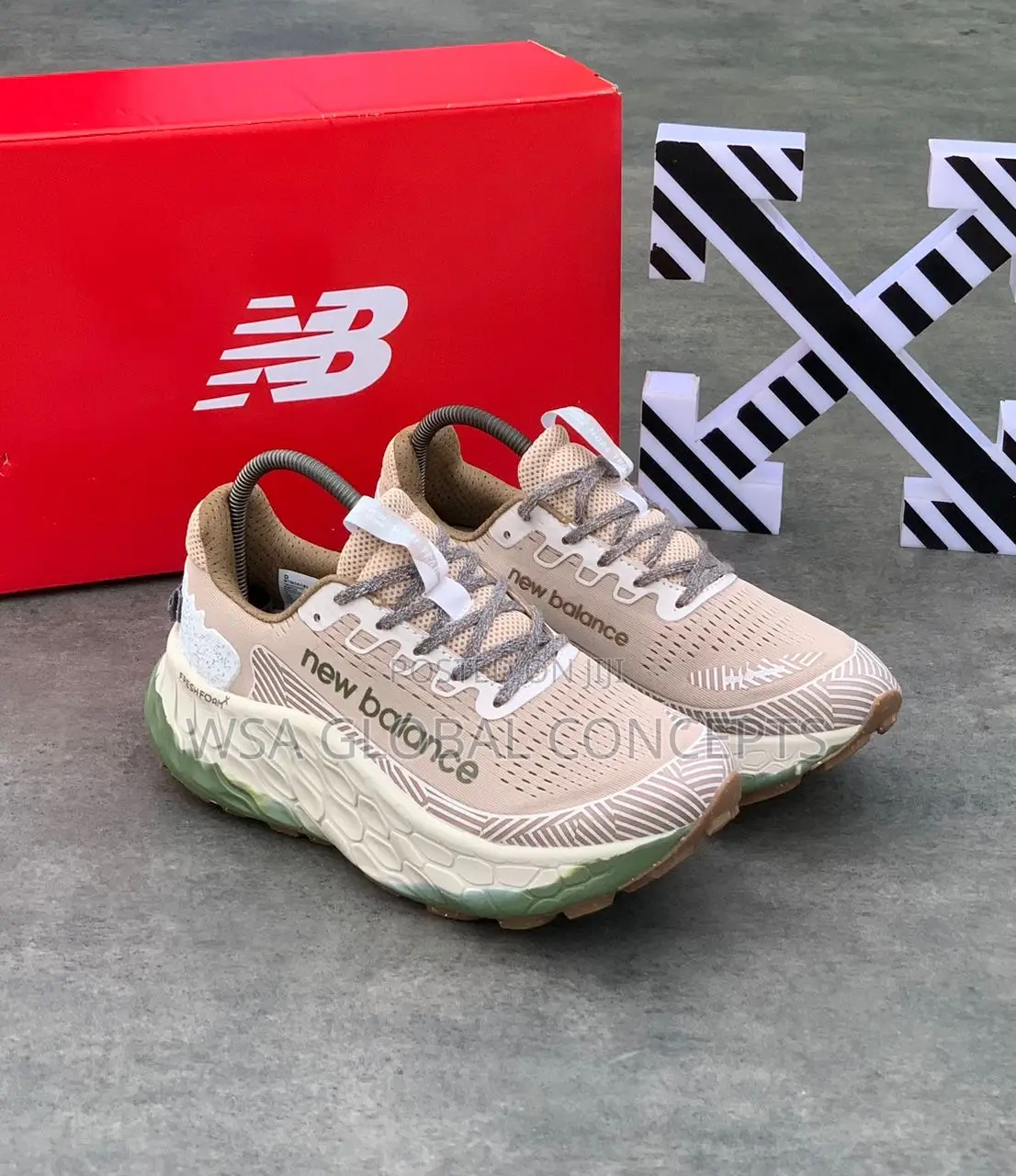 New Balance Fresh Foam More Trail V3 Beige Green Sneakers