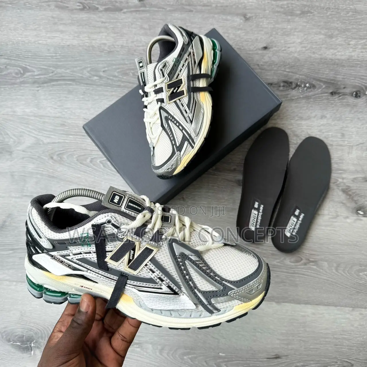 New Balance 1906A Silver Metallic Grey