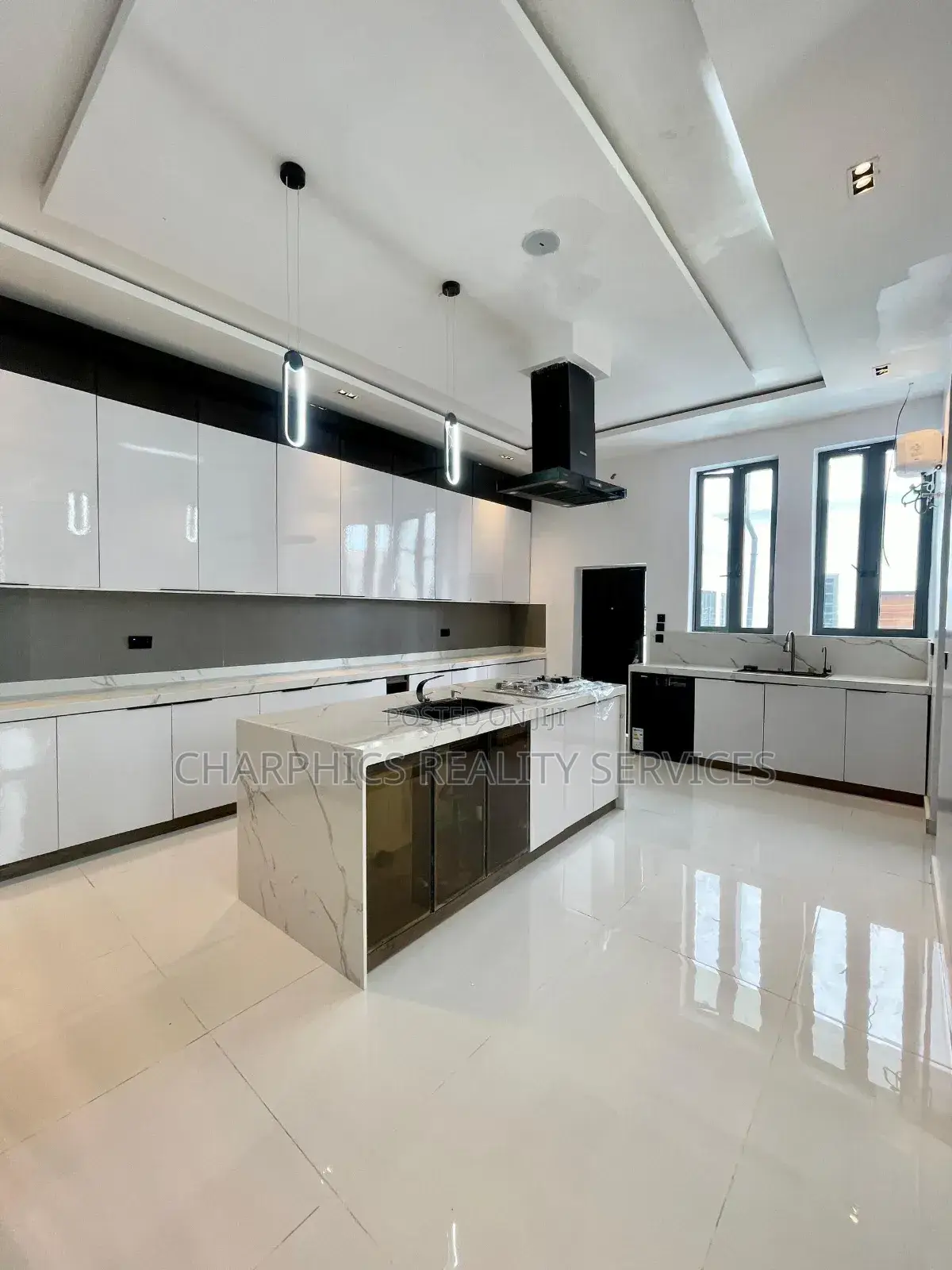 5bdrm Duplex in Ajah for sale