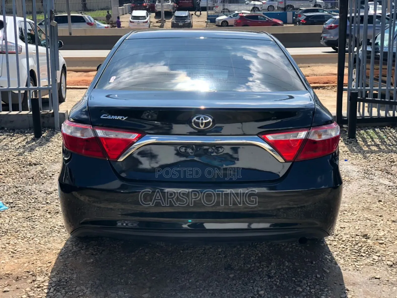Toyota Camry 2016 Black
