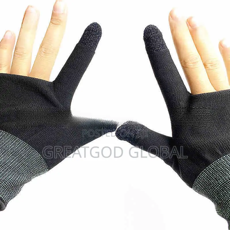 Gaming Gloves For Easy And Smooth Gameplay