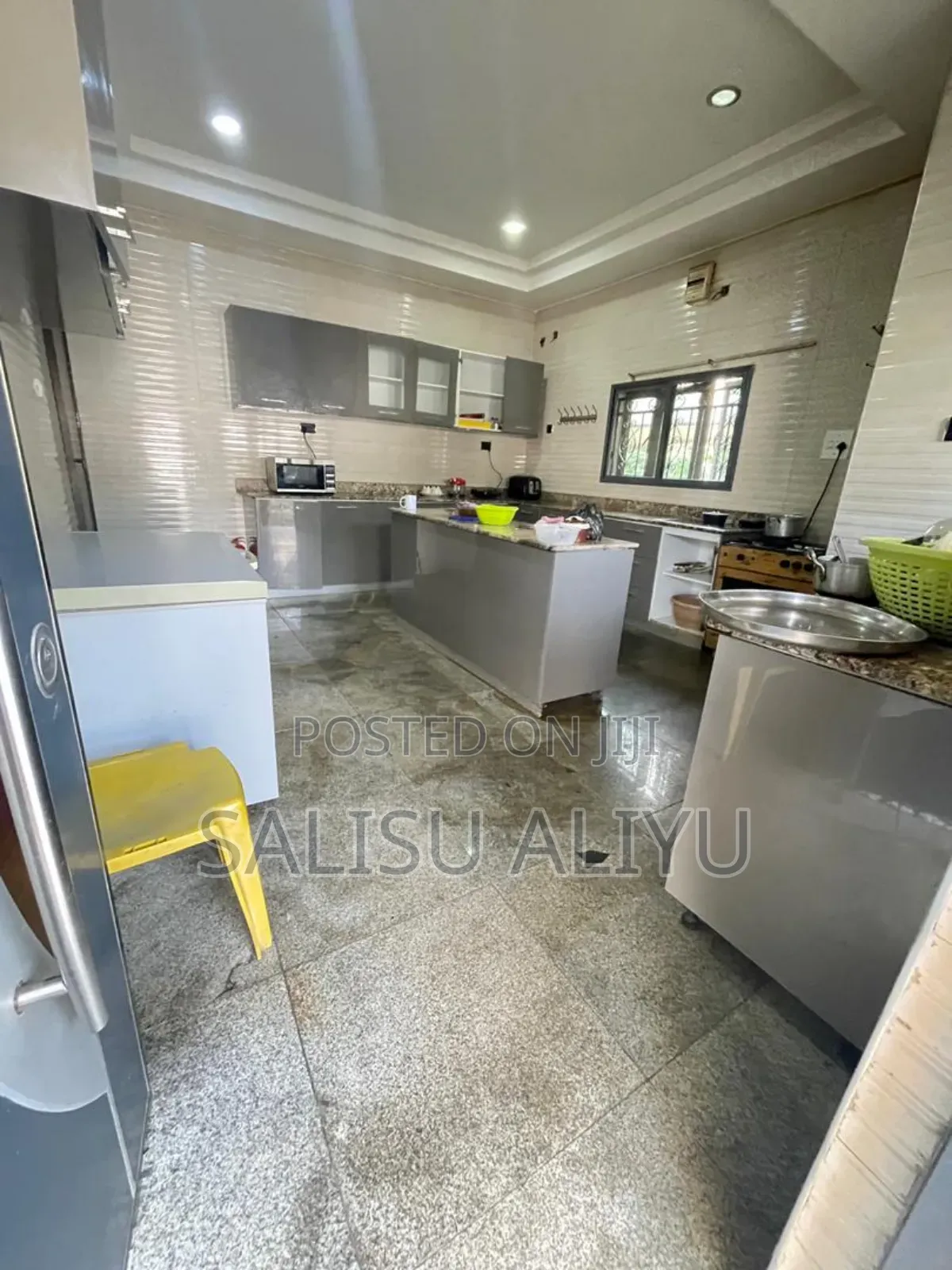 7bdrm Duplex in Chessvile Corte, Life Camp for sale
