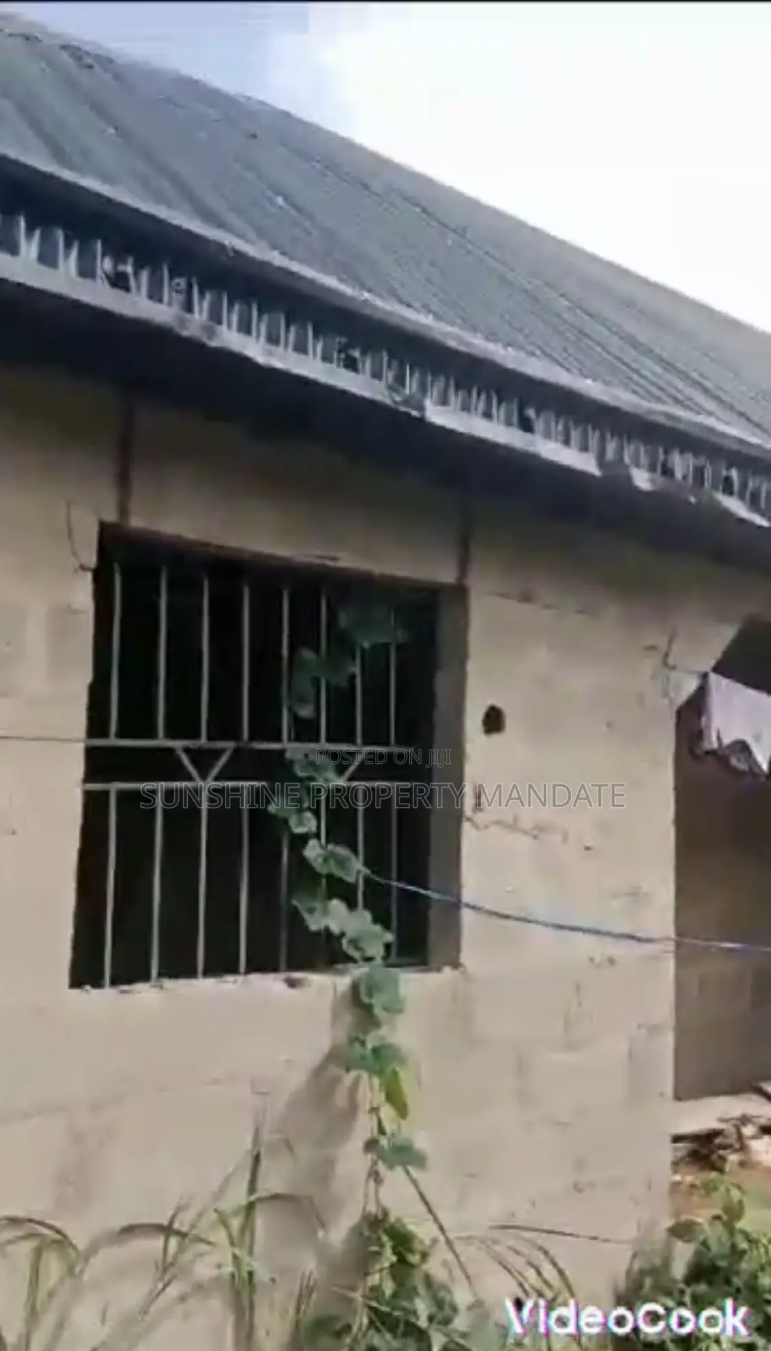 2bdrm Block of Flats in Omodara Estate for sale