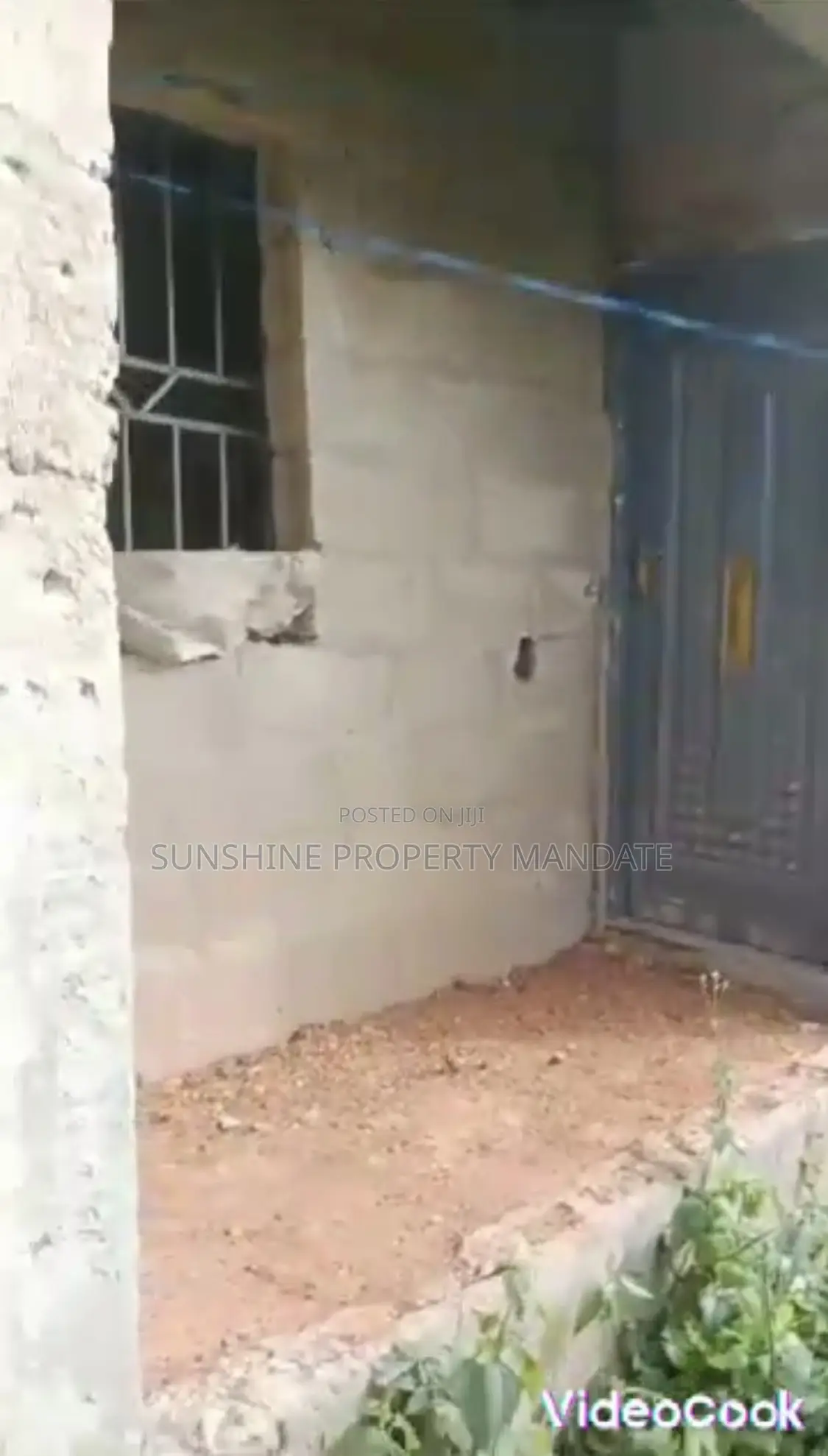2bdrm Block of Flats in Omodara Estate for sale