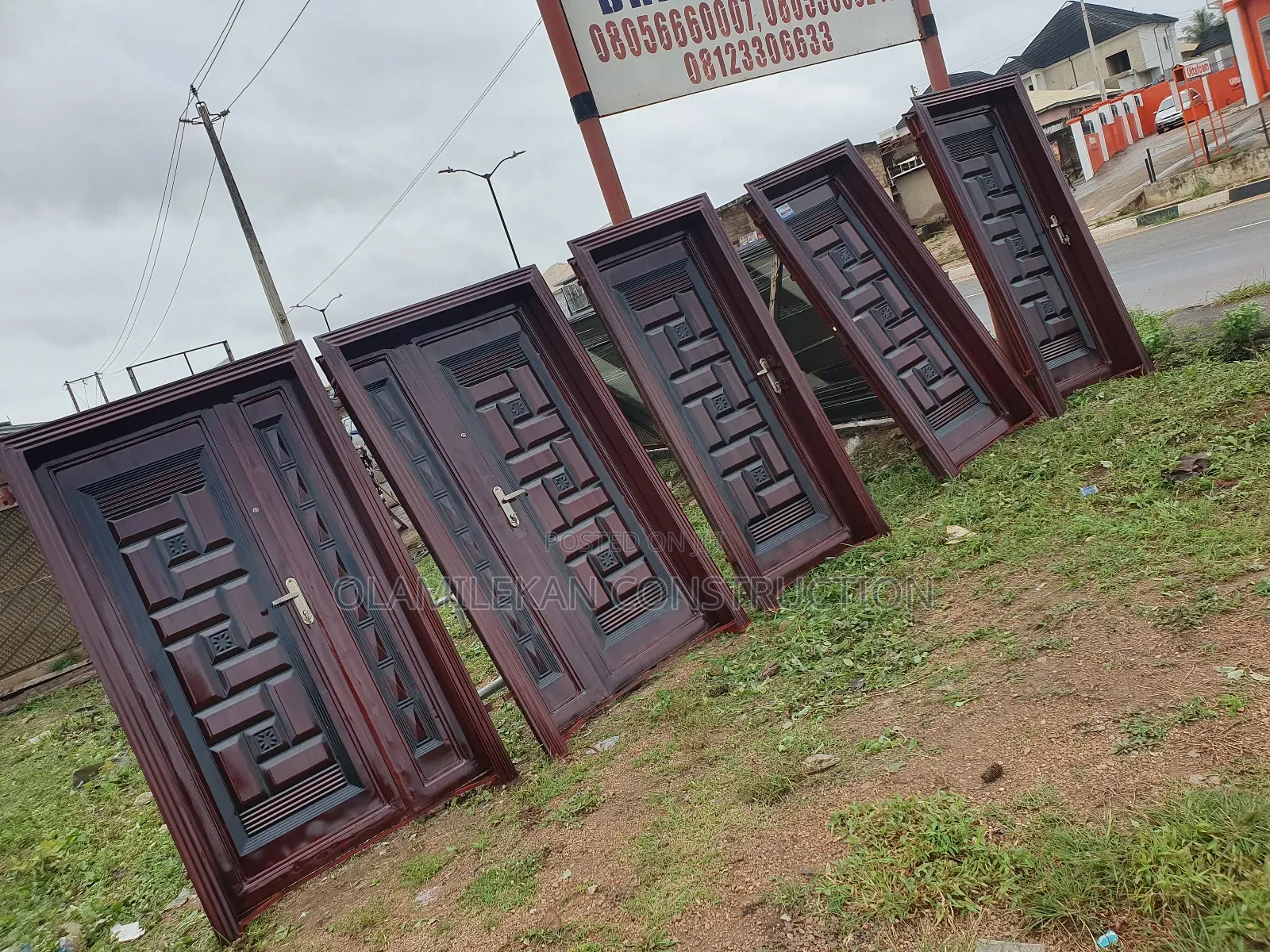 4feet Entrance Door And 3feet Back Door