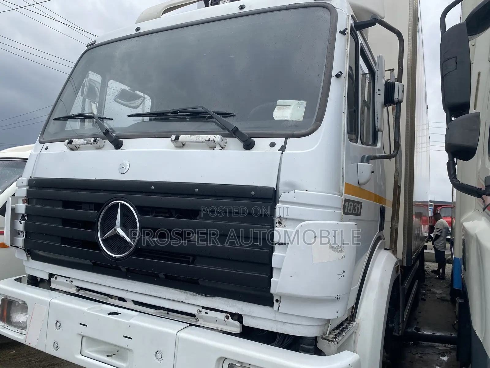 Mercedes Benz Cooling Van 20 Tons