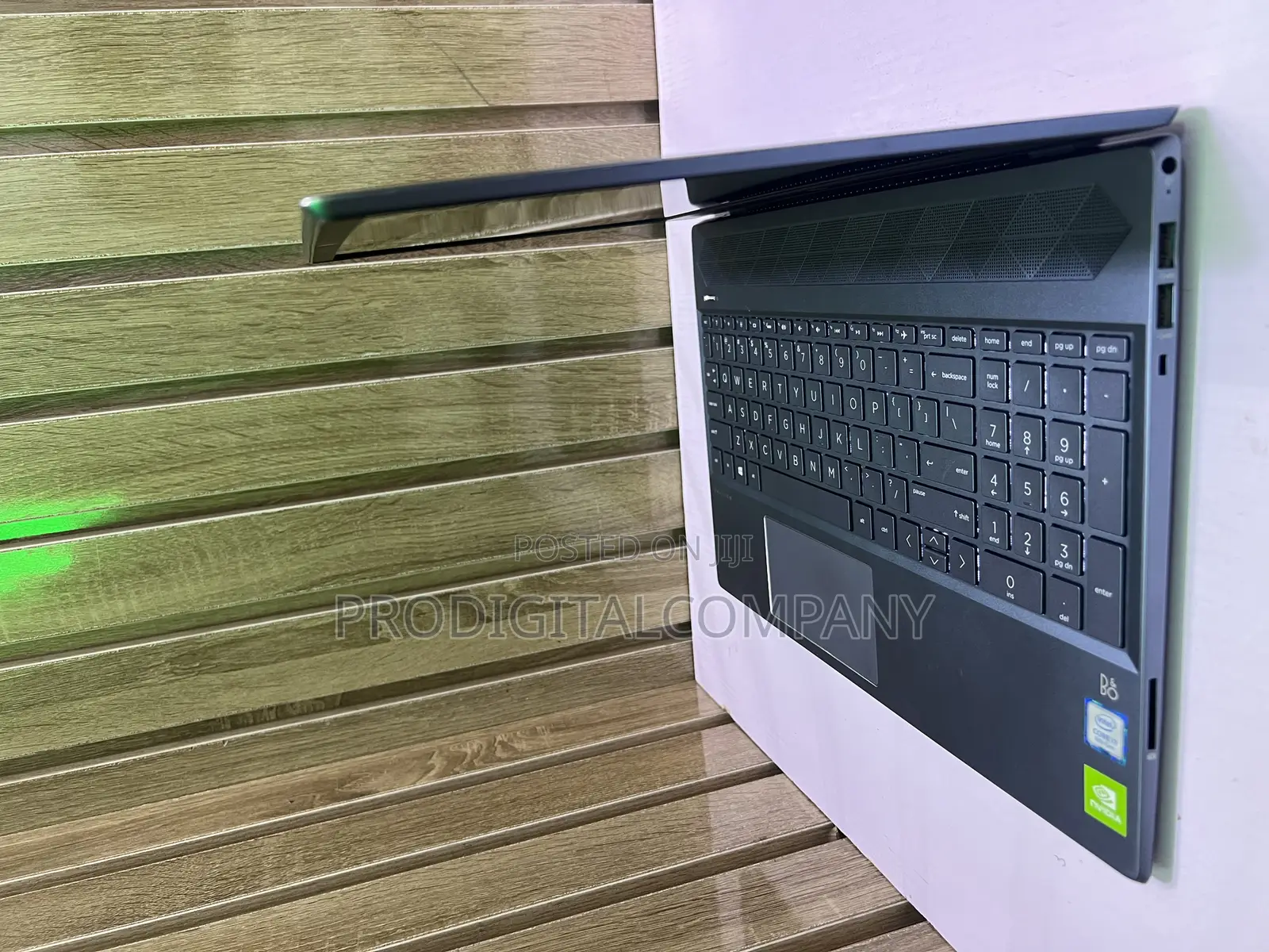 Laptop HP Pavilion 15 16GB Intel Core i7 HDD+SSD 1T