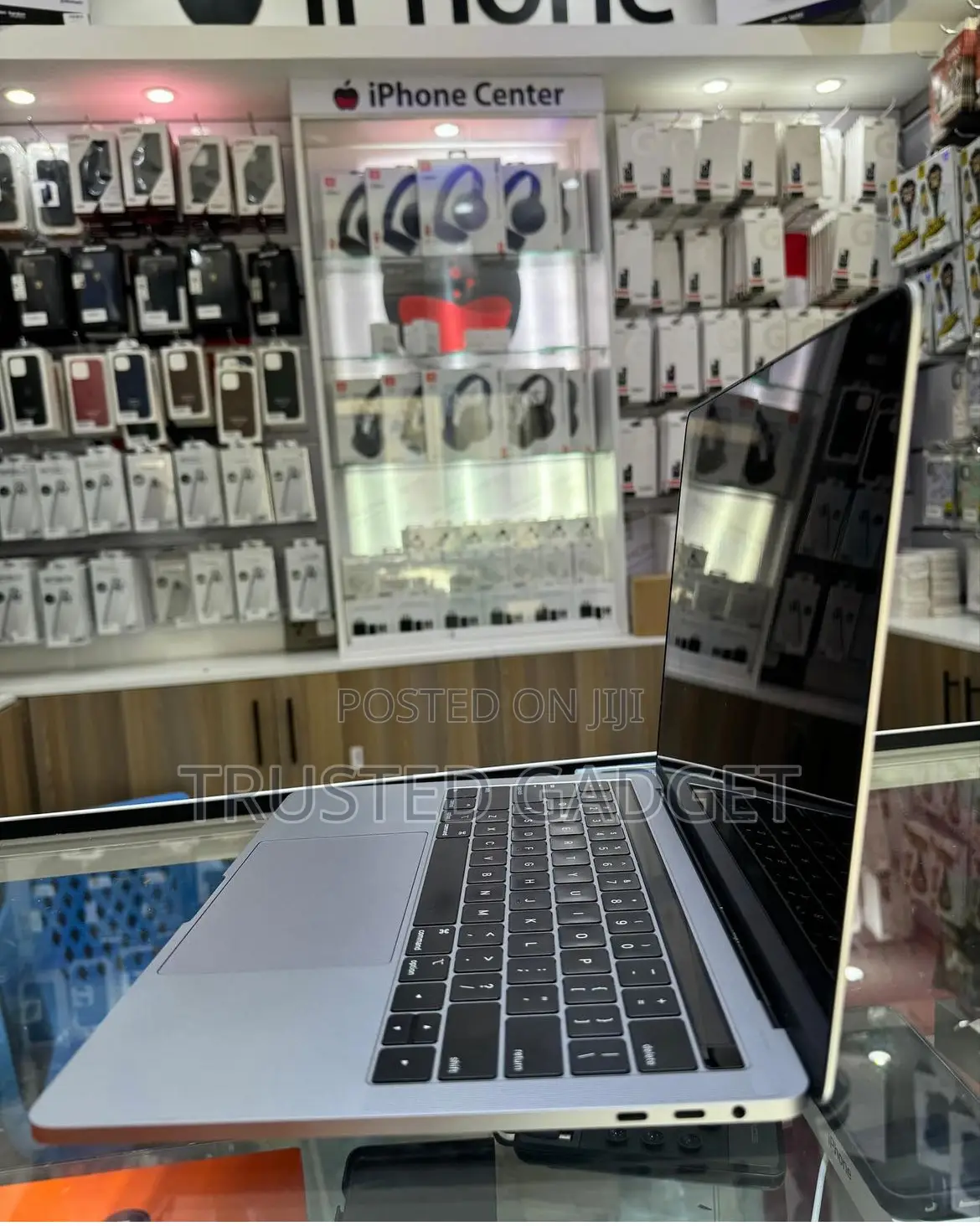 Laptop Apple MacBook Pro 2019 16GB Intel Core i5 SSD 256GB