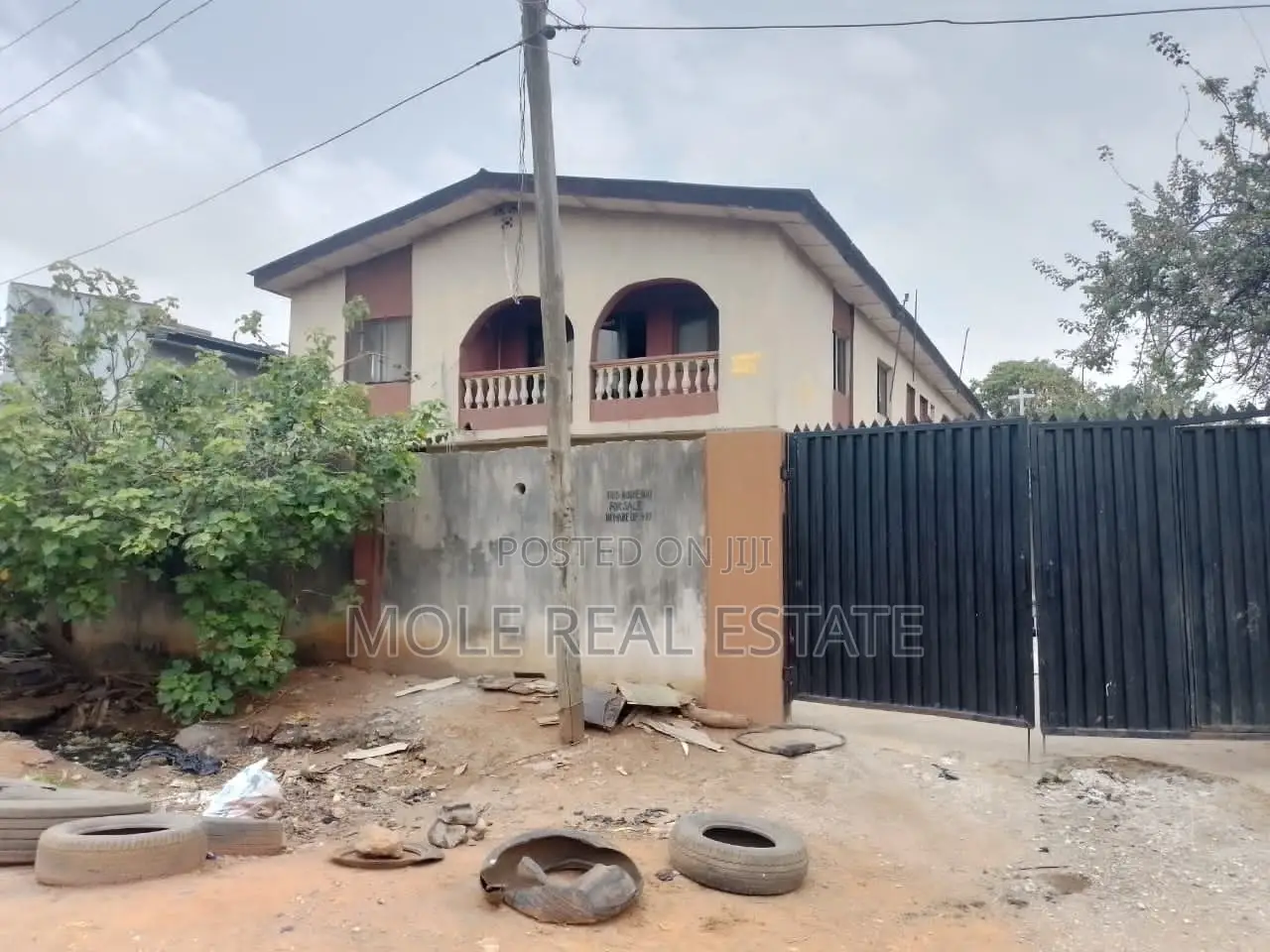 30ft by 120 Fenced Sides by Odudua Govern Rd Nice Rd
