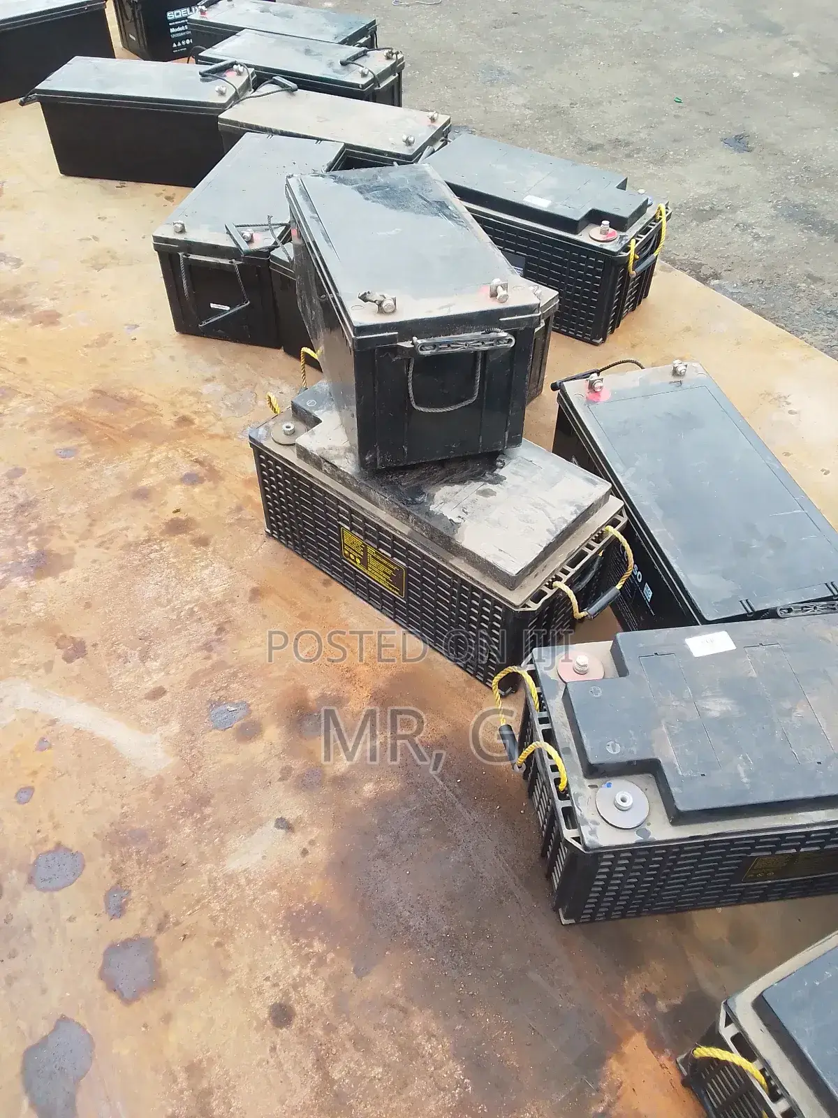 We Buy Scraps Battery, Dealer of Scrap Battery