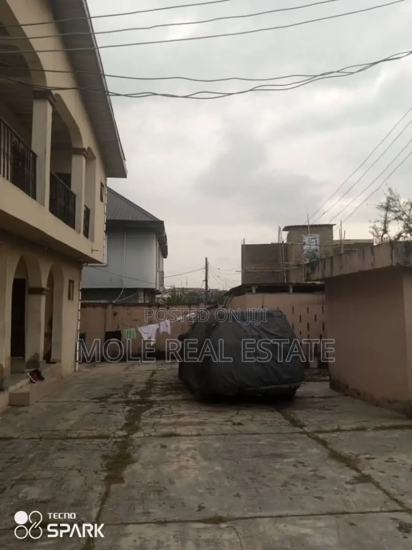 2bdrm Block of Flats in Achara Lay-Out Enugu for sale