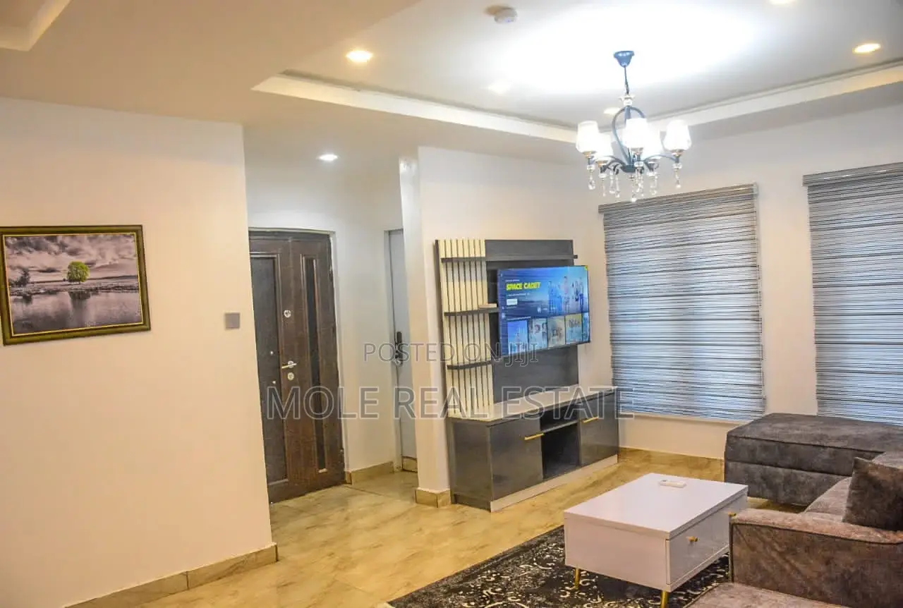 3bdrm Apartment in New London Estate for sale
