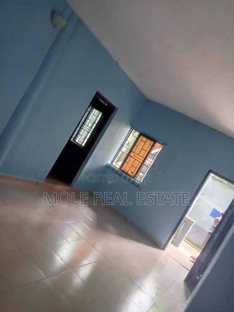 3bdrm Apartment in New London Estate for sale
