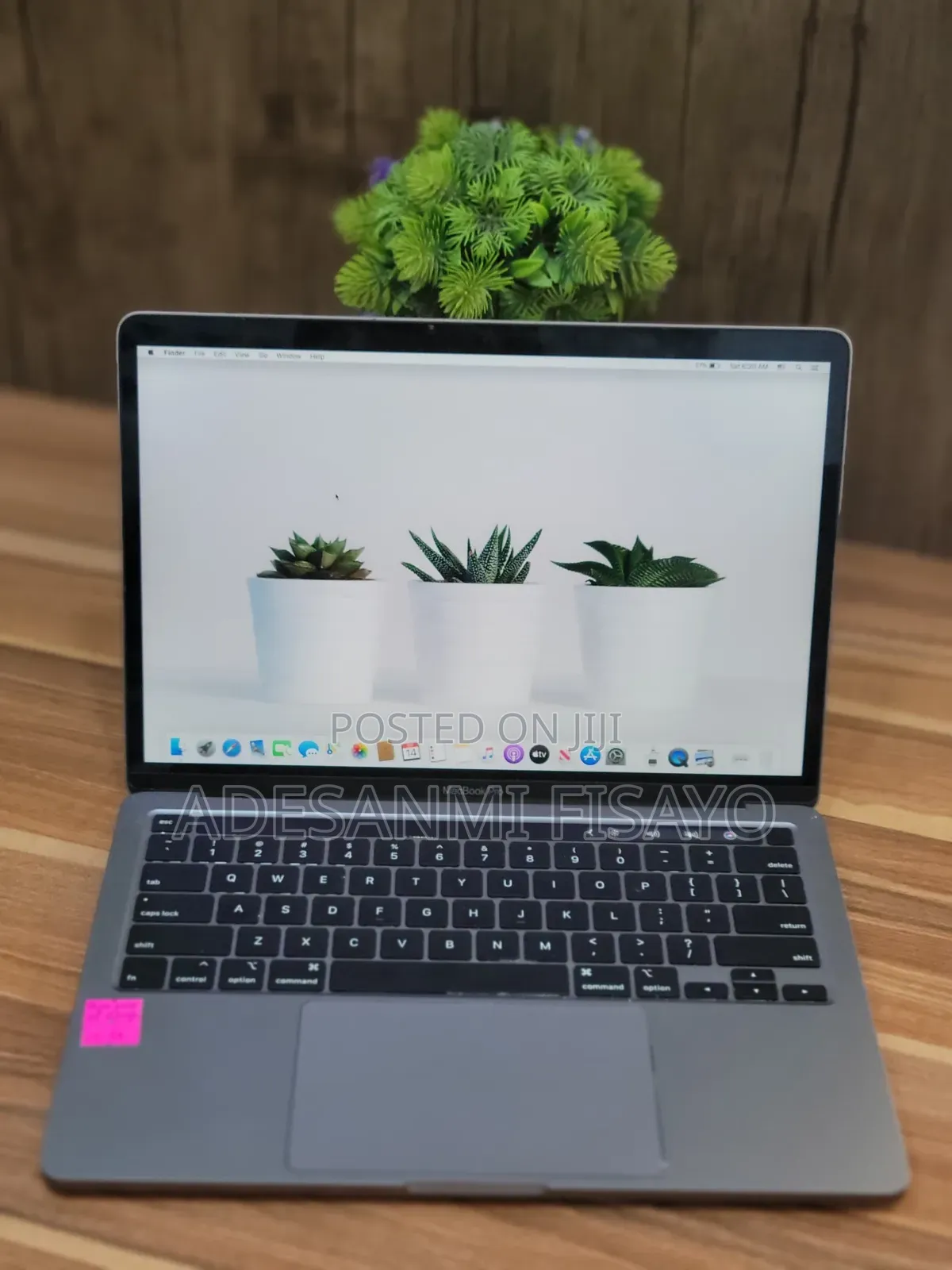 Laptop Apple MacBook Pro 2022 M2 16GB Apple M2 SSD 512GB
