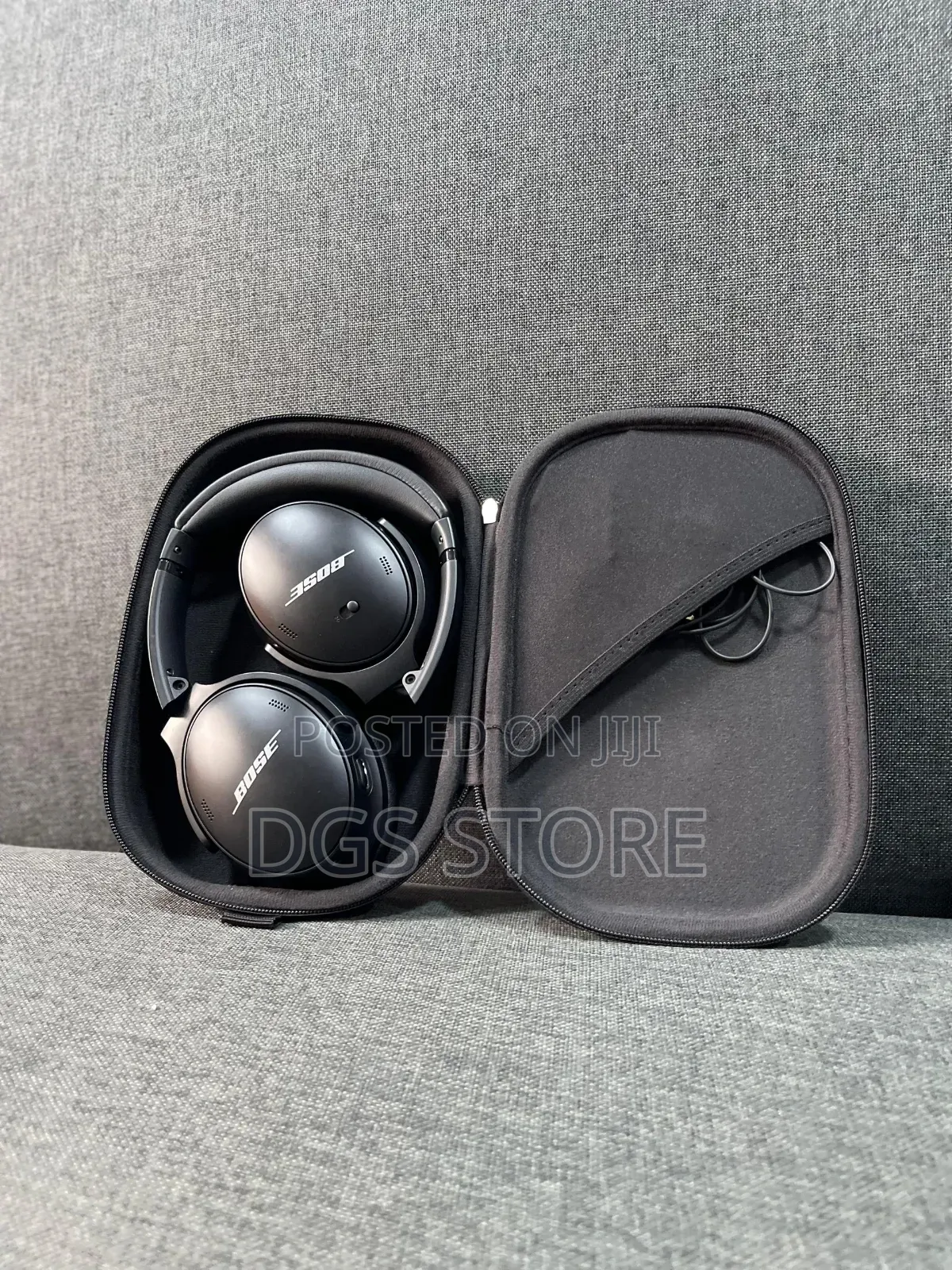 Bose Quietcomfort 45 Bluetooth Headphone Used