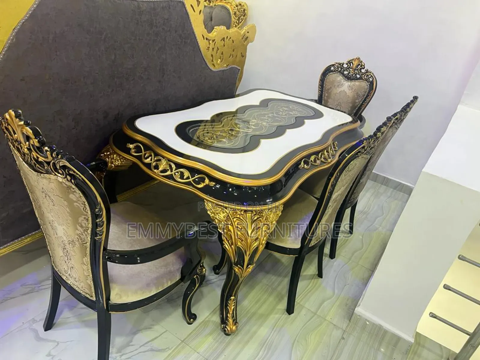 Brand New 6 Seaters Dinning Set, Standard Quality.