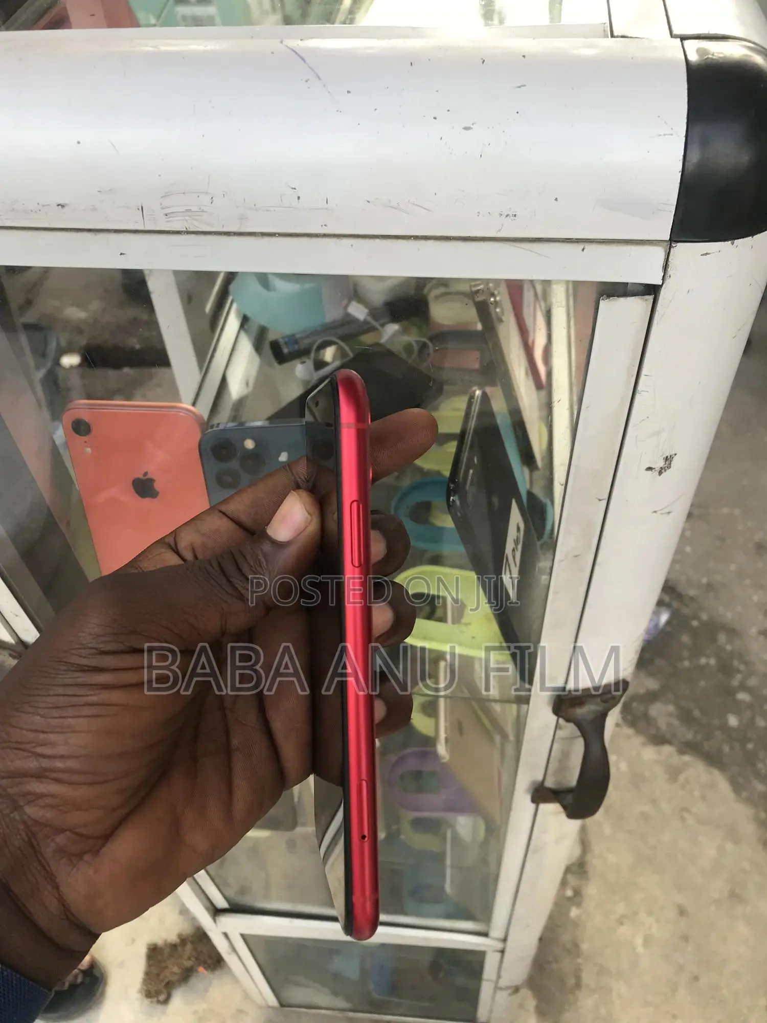 Apple iPhone 11 128 GB Red