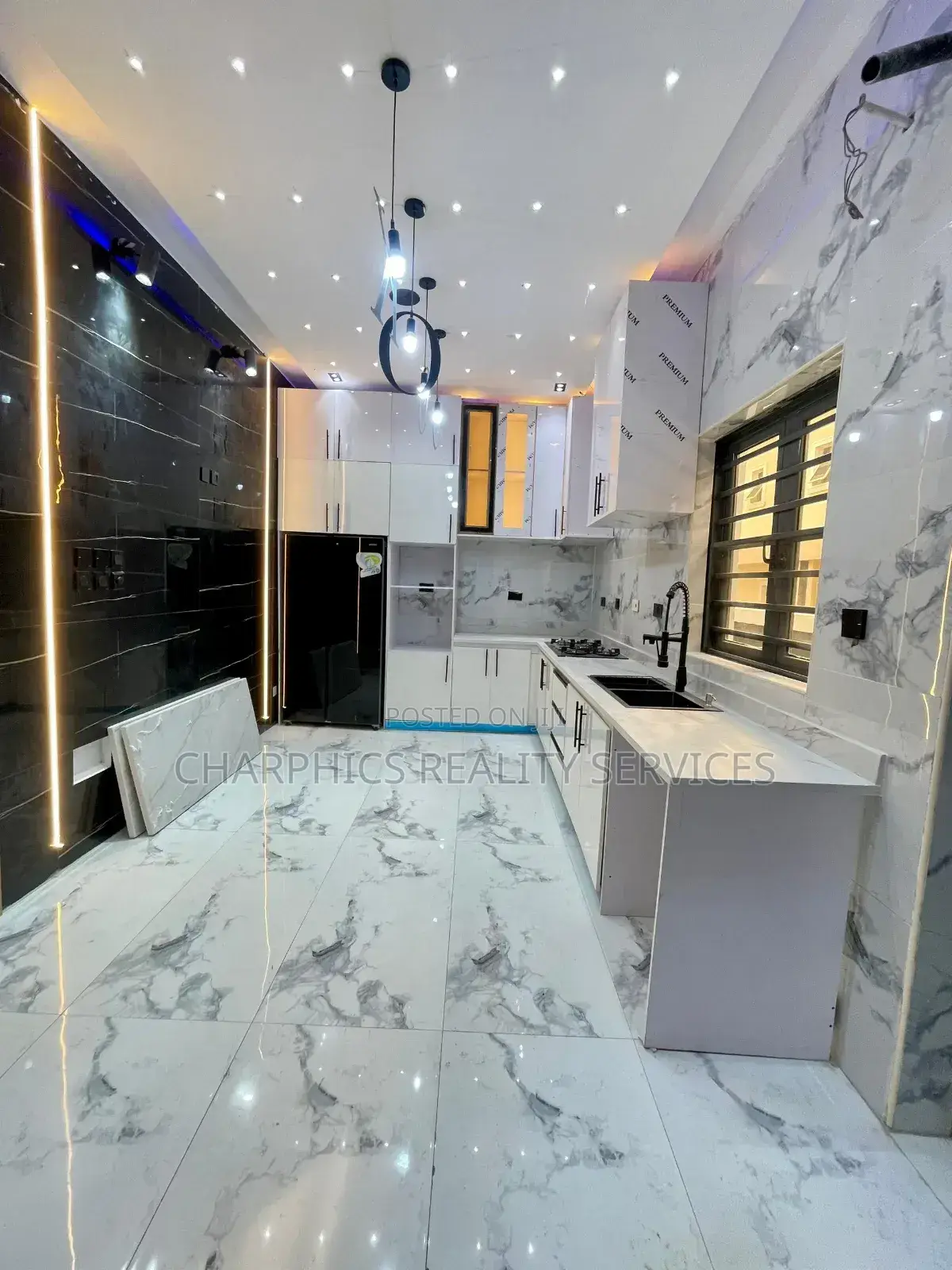 4bdrm Duplex in Ajah for sale